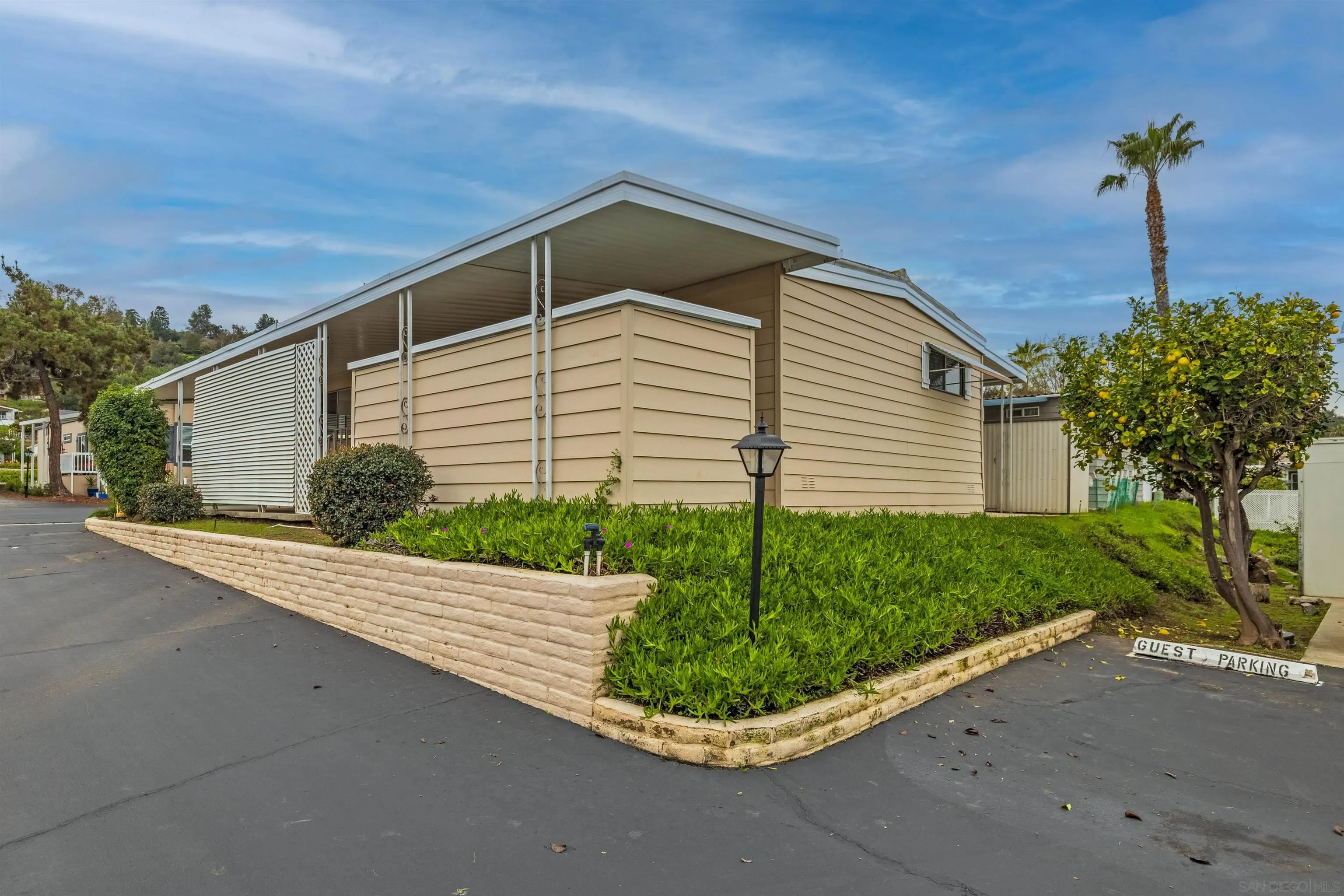 https://cdn.realtyfeed.com/cdn/127/2600647/06999d0f88e0331b3ed17081165f9b59.webp