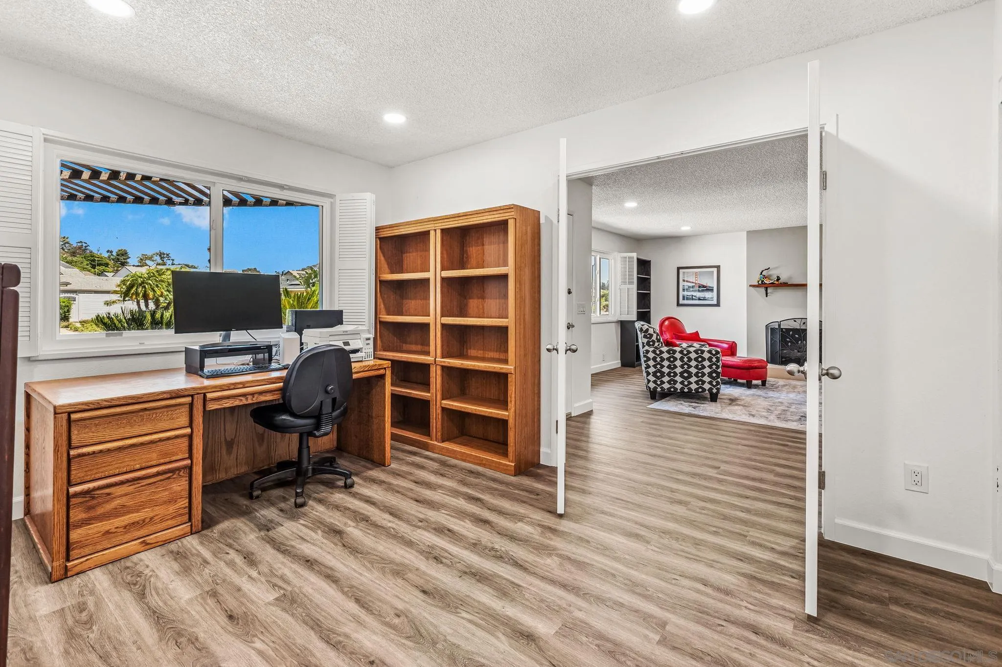 https://cdn.realtyfeed.com/cdn/127/2600656/d56afa5b9153973d81a131d160064755.webp