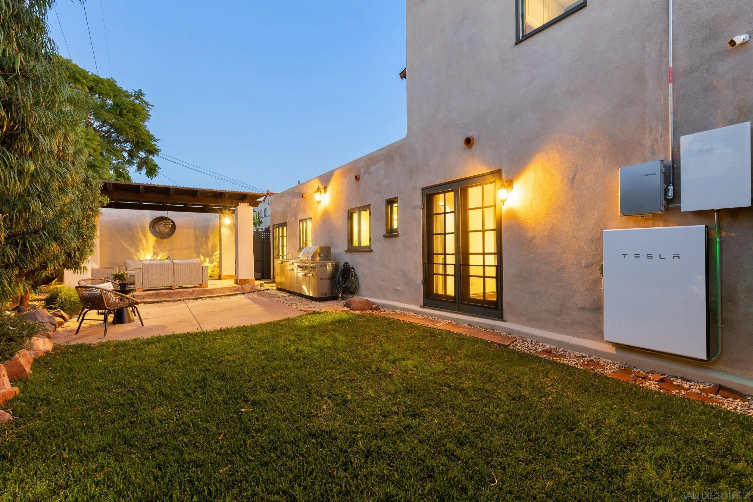 https://cdn.realtyfeed.com/cdn/127/2600659/4af86f5721b36c9df9b2732f6e7fc5c7.webp