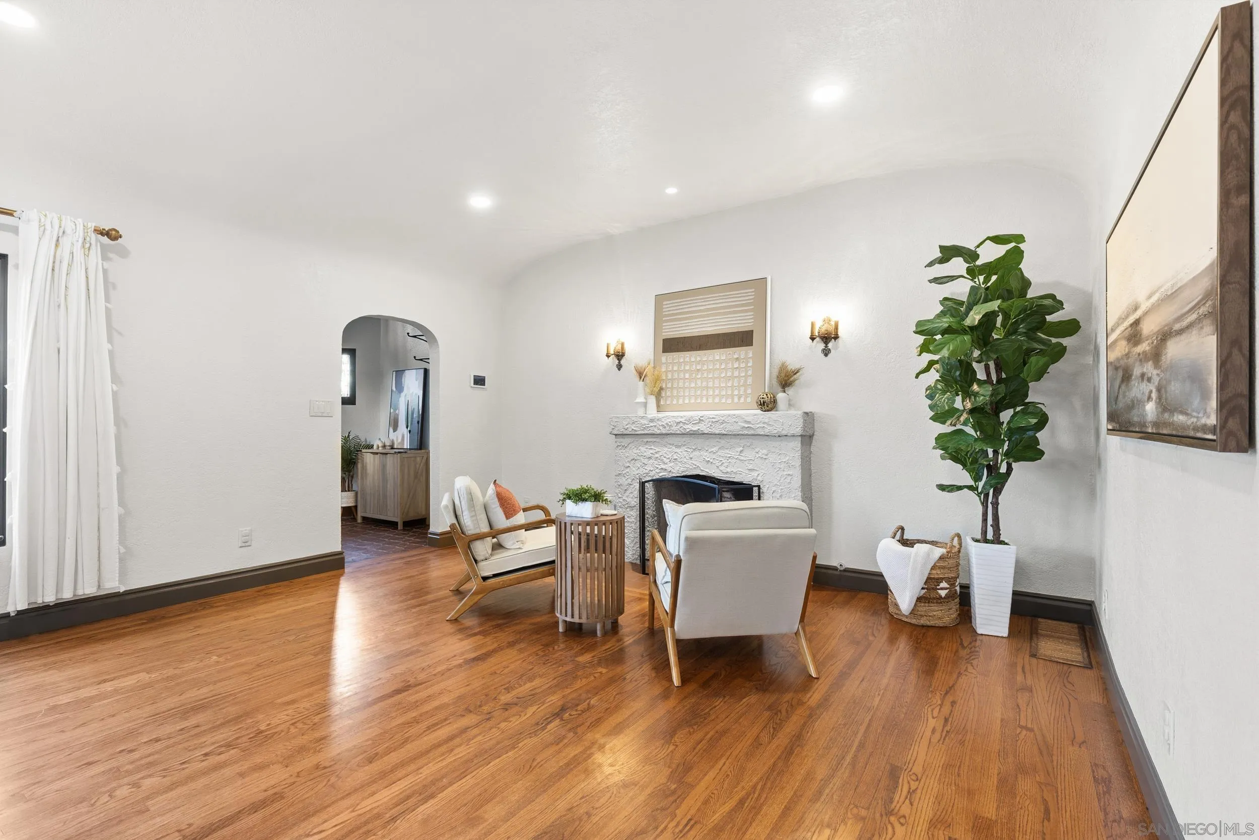 https://cdn.realtyfeed.com/cdn/127/2600659/919bda9cb1f21cbea18c0e39e08c7b70.webp