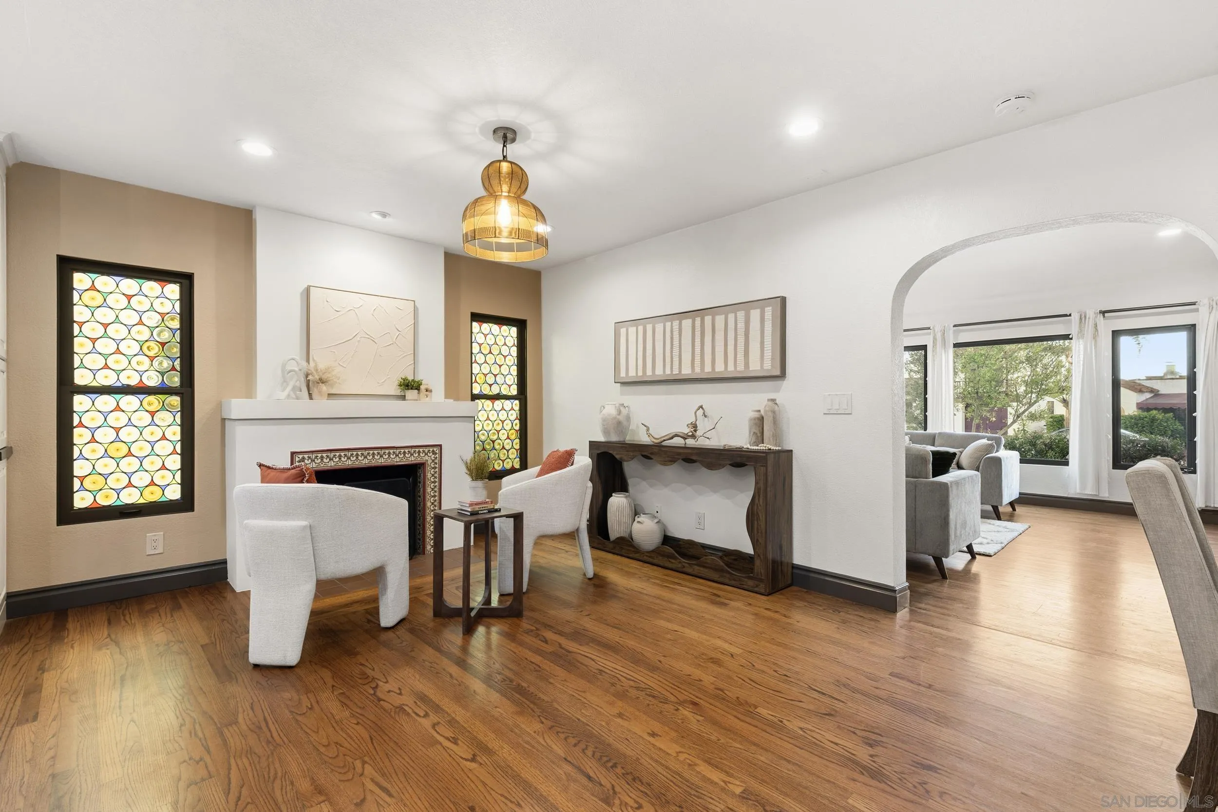 https://cdn.realtyfeed.com/cdn/127/2600659/c57ab5c509e13122e9032c3313990cb8.webp