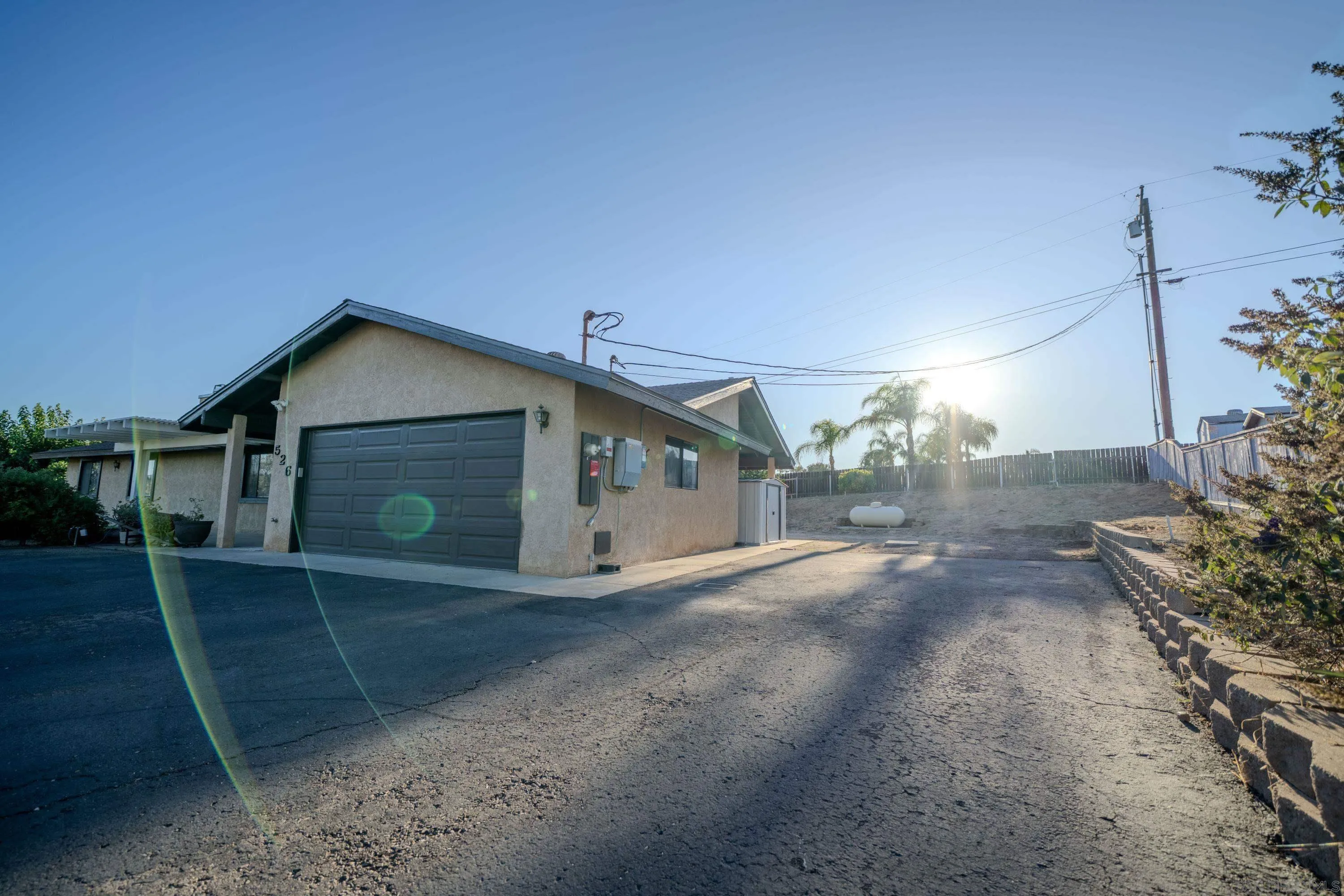 https://cdn.realtyfeed.com/cdn/127/2600660/5aa2a4019ee592923979e62628801d7a.webp
