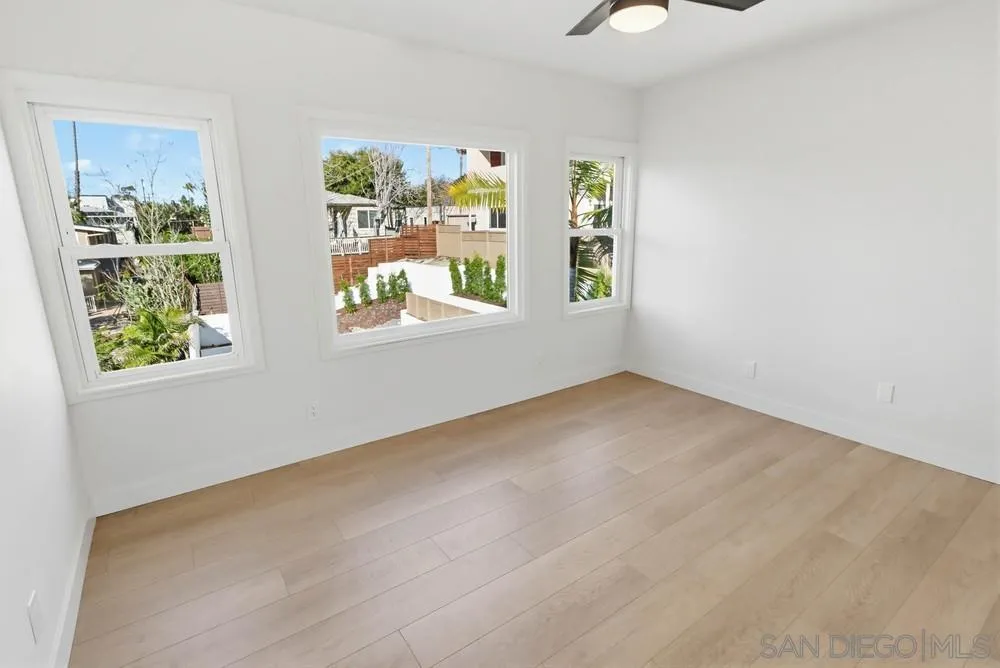 https://cdn.realtyfeed.com/cdn/127/2600669/5a9f1b9d05784f2531dad75d2de0333e.webp