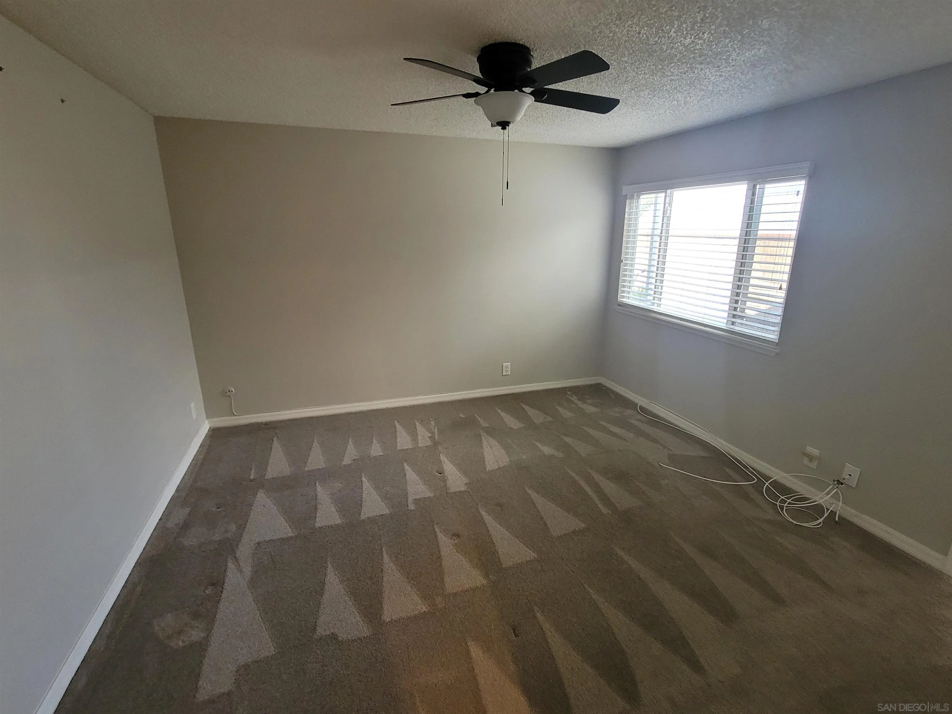 Photo #9: 2600670 Listing: Photo #9