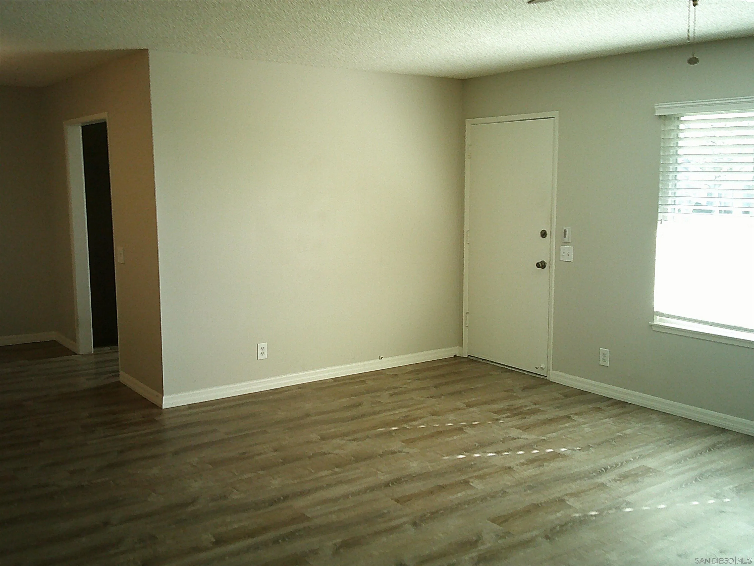 Photo #22: 2600670 Listing: Photo #22