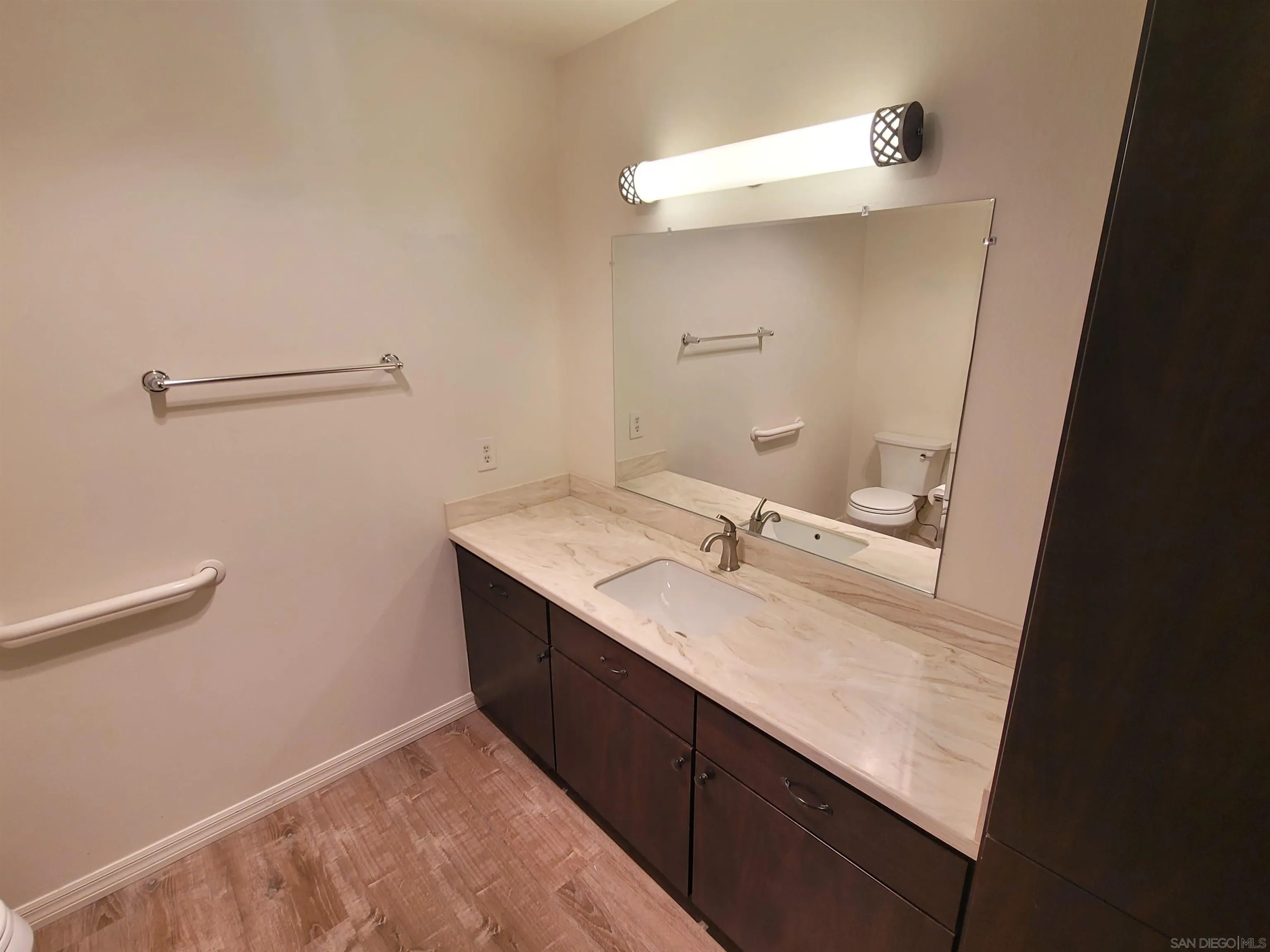 Photo #10: 2600670 Listing: Photo #10