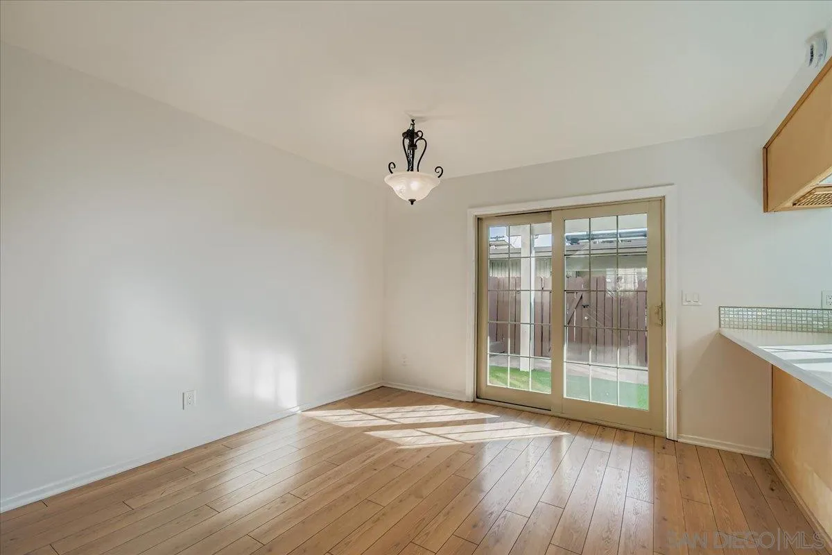 Photo #14: 2600672 Listing: Photo #14