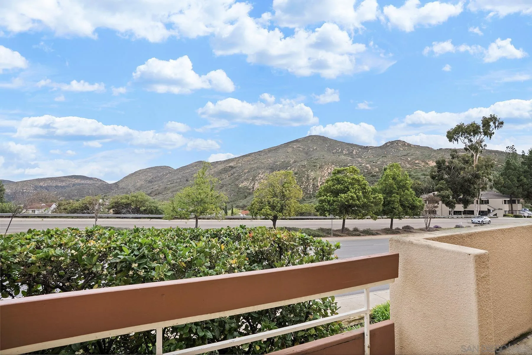 https://cdn.realtyfeed.com/cdn/127/2600673/43424331cdbb121a3a1407abc7ed2ac9.webp