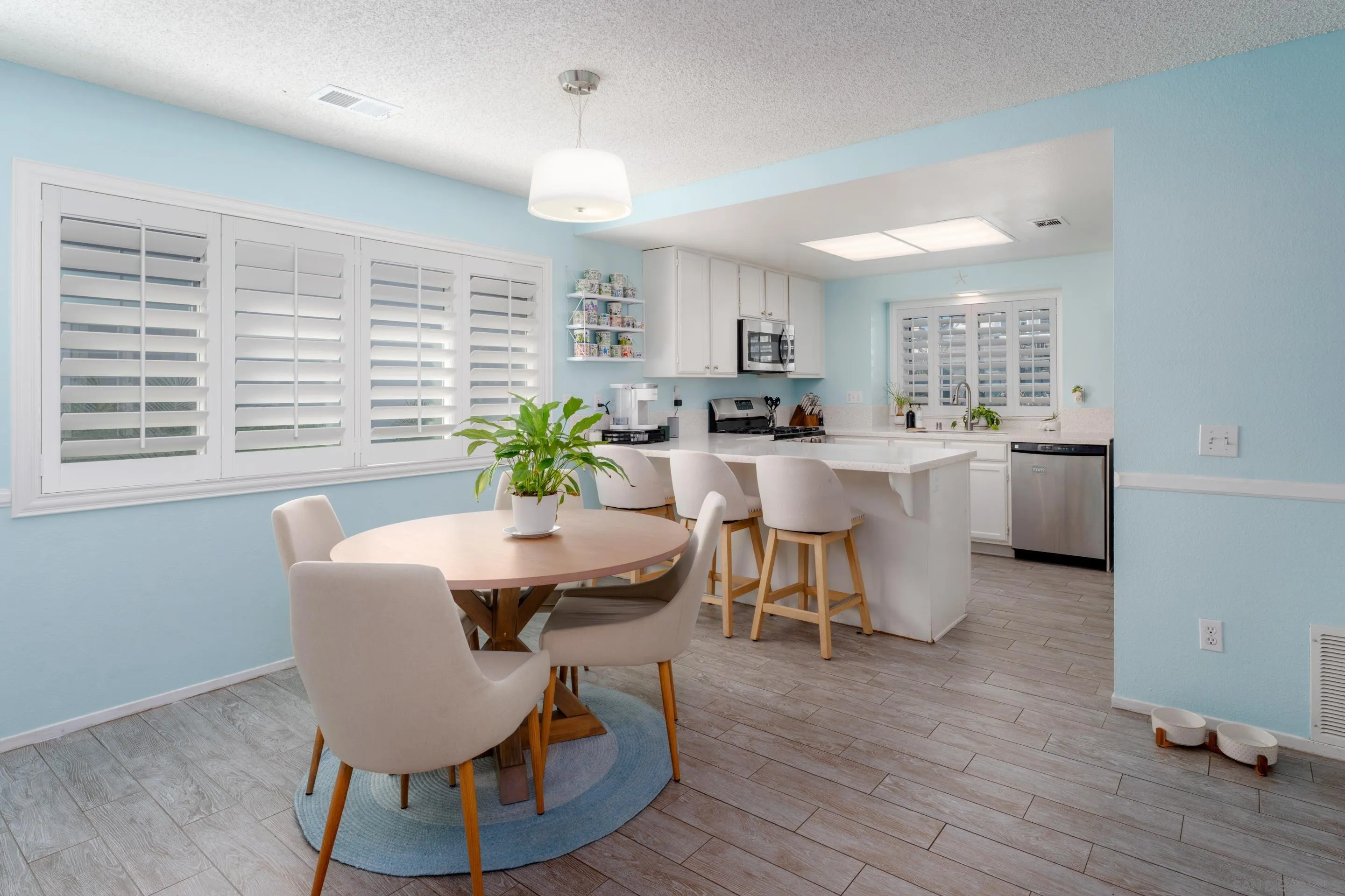 https://cdn.realtyfeed.com/cdn/127/2600678/5ddd5cbcf4395b1e4582663915ff633b.webp