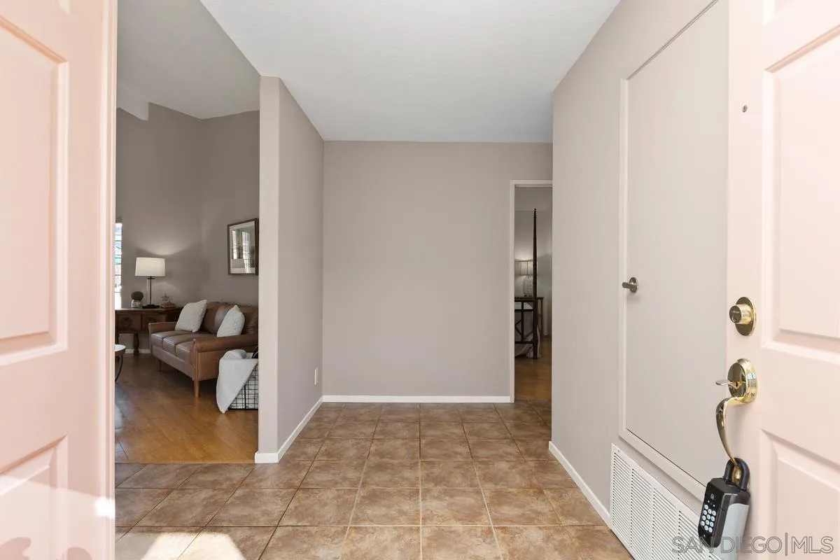 https://cdn.realtyfeed.com/cdn/127/2600680/6f53fc9f20c07d585ad4f33d09537750.webp
