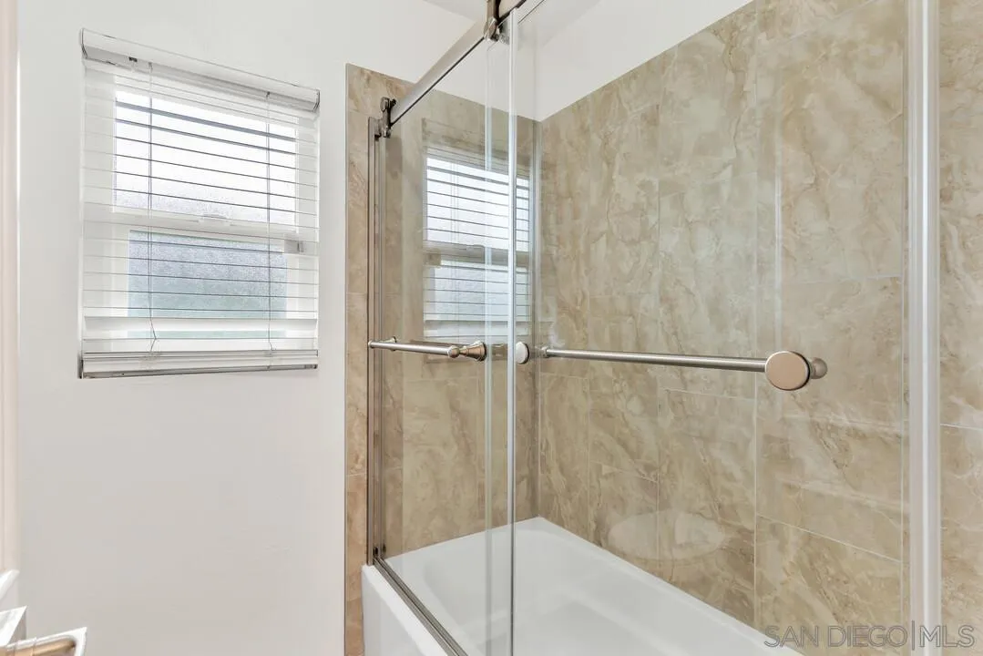 https://cdn.realtyfeed.com/cdn/127/2600682/feaee6f630ab9ca935432f613522540c.webp