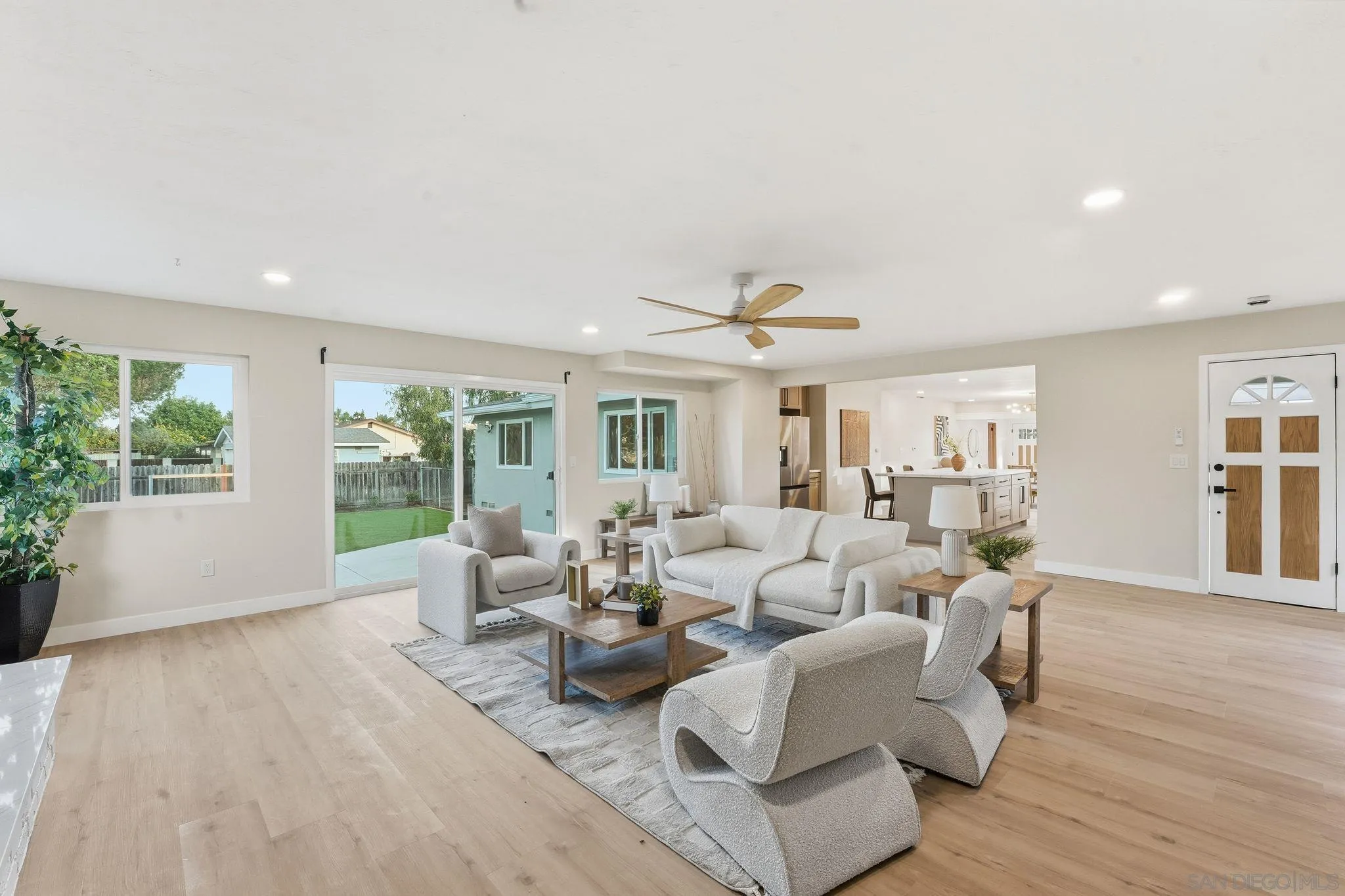 https://cdn.realtyfeed.com/cdn/127/2600686/214d15c7c5727725a0385539ff55cef7.webp