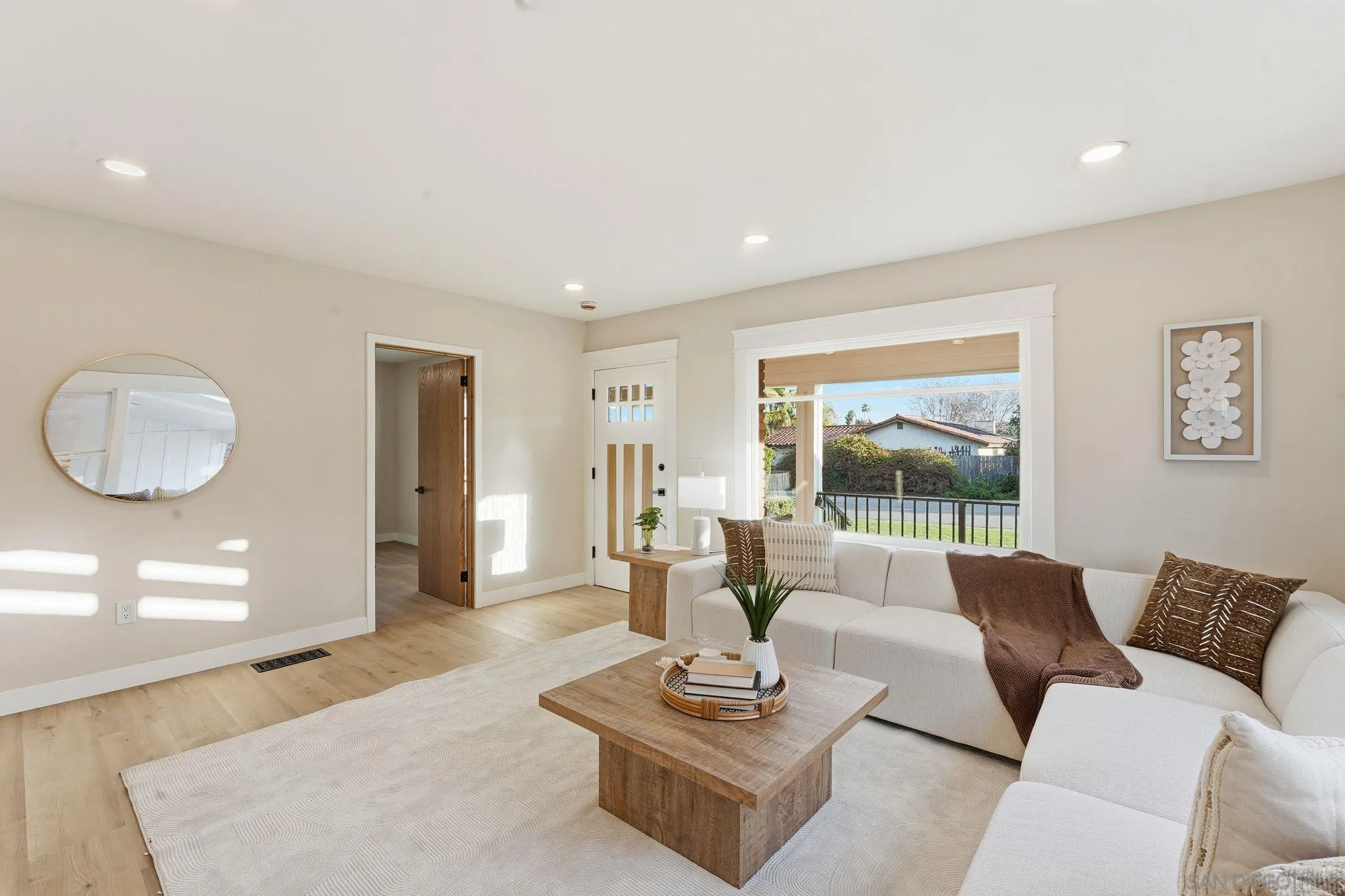https://cdn.realtyfeed.com/cdn/127/2600686/49faa92331ad1b19c69505a9f7406628.webp