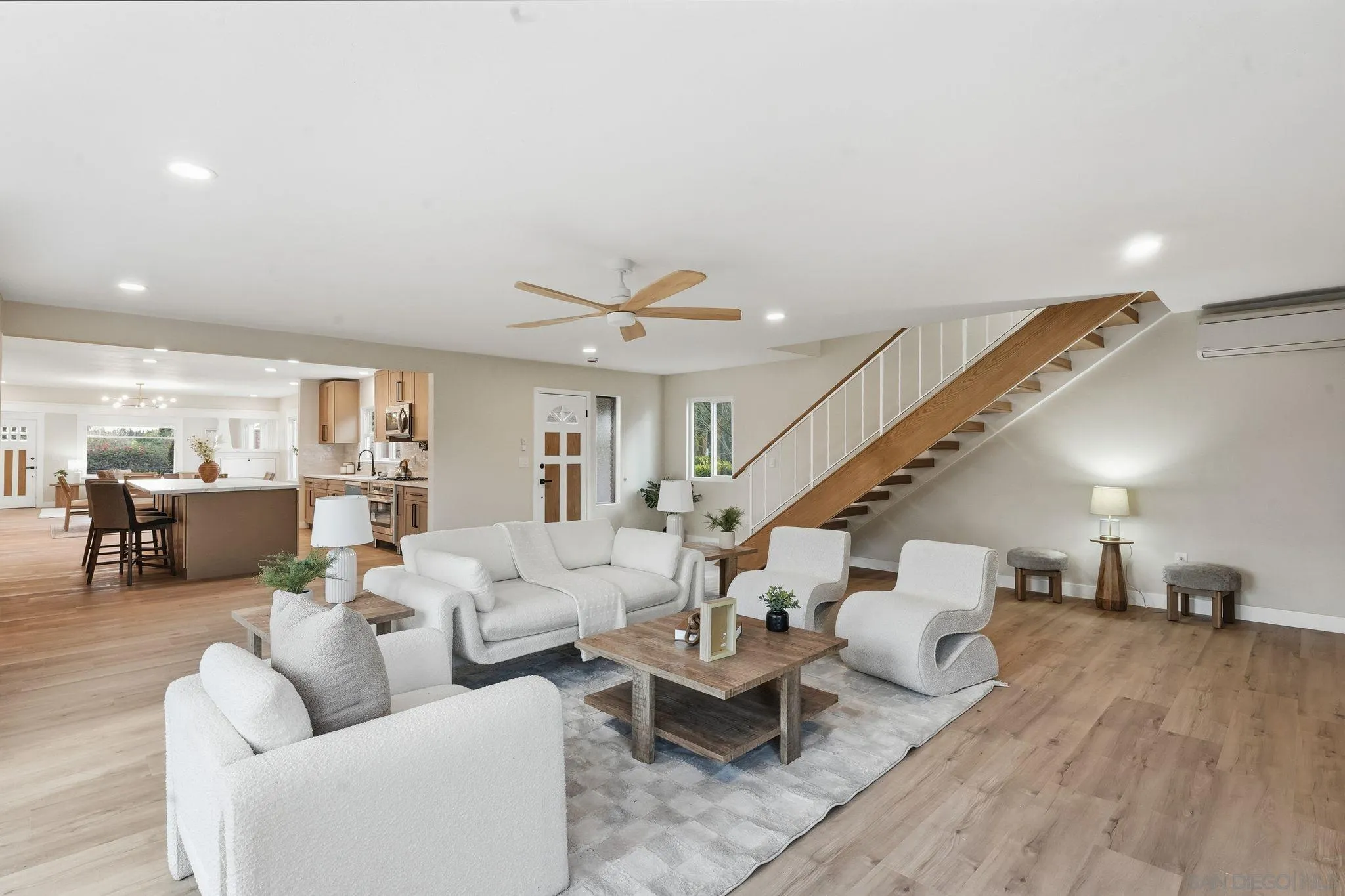 https://cdn.realtyfeed.com/cdn/127/2600686/f7f5e9405045069c09d692670498823e.webp