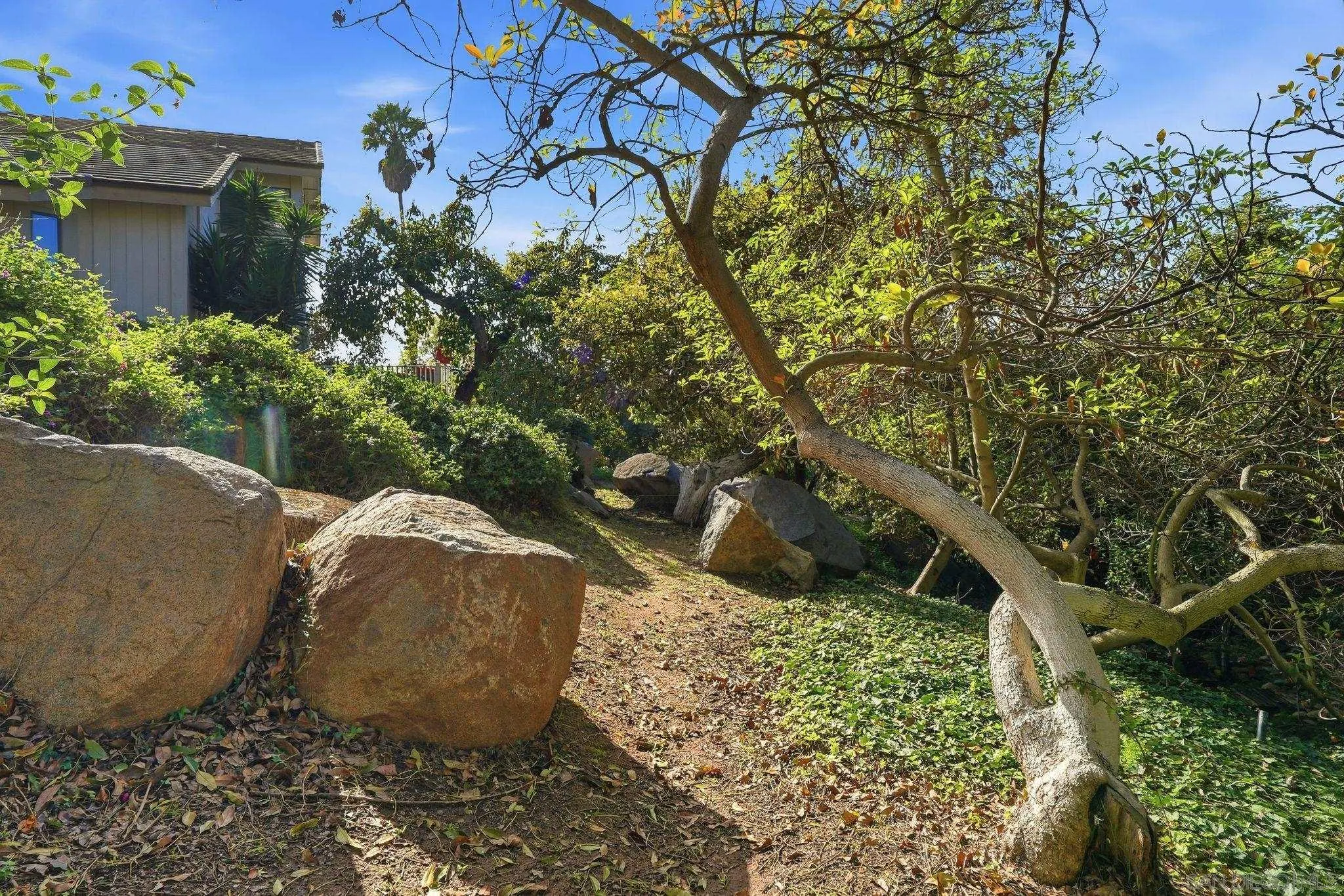 https://cdn.realtyfeed.com/cdn/127/2600690/30159ae11621a4d7b5b5024b5b8fb1c5.webp