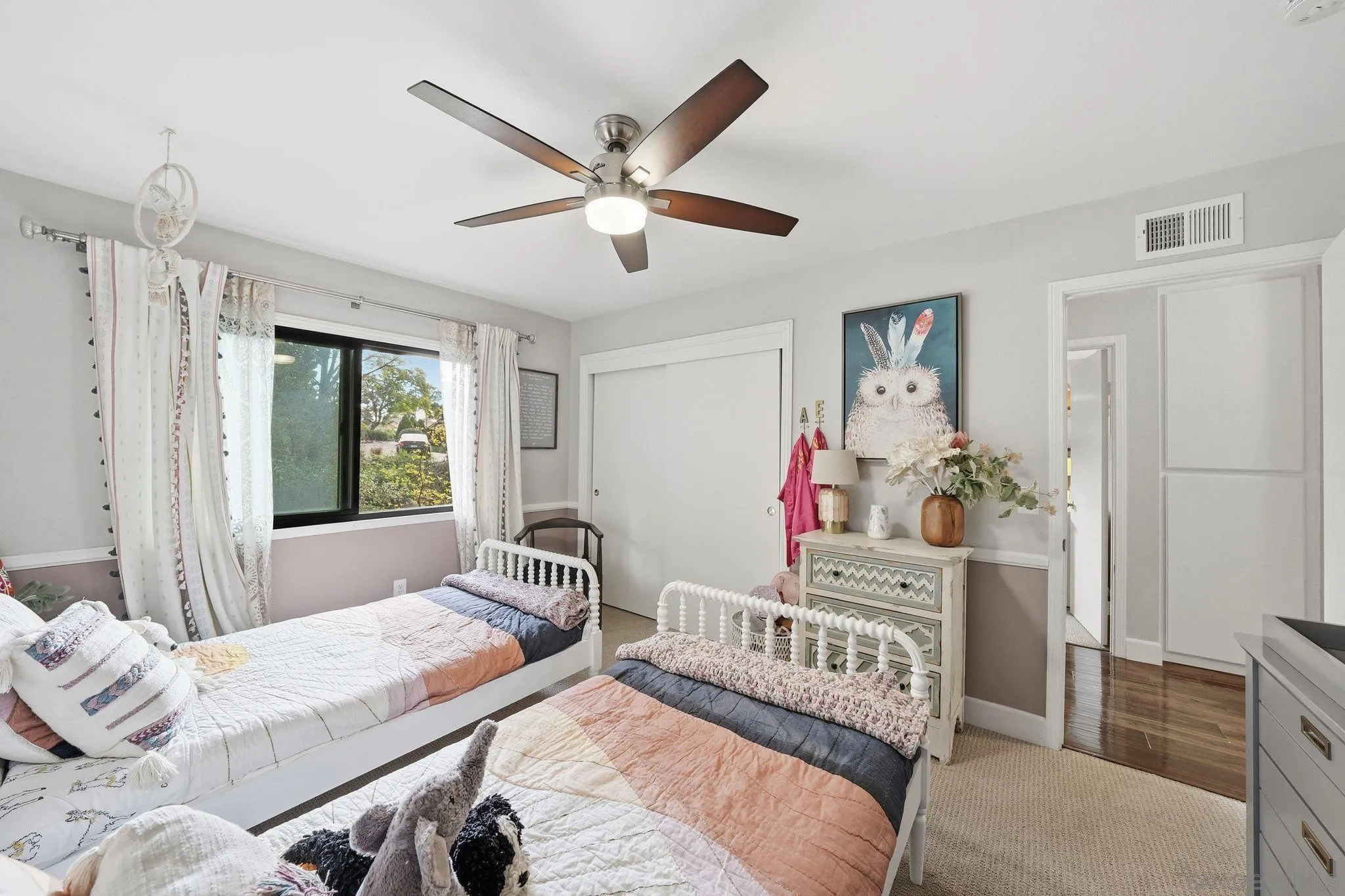 https://cdn.realtyfeed.com/cdn/127/2600690/6b1c6ba5caf0810262b356949b21bfe9.webp