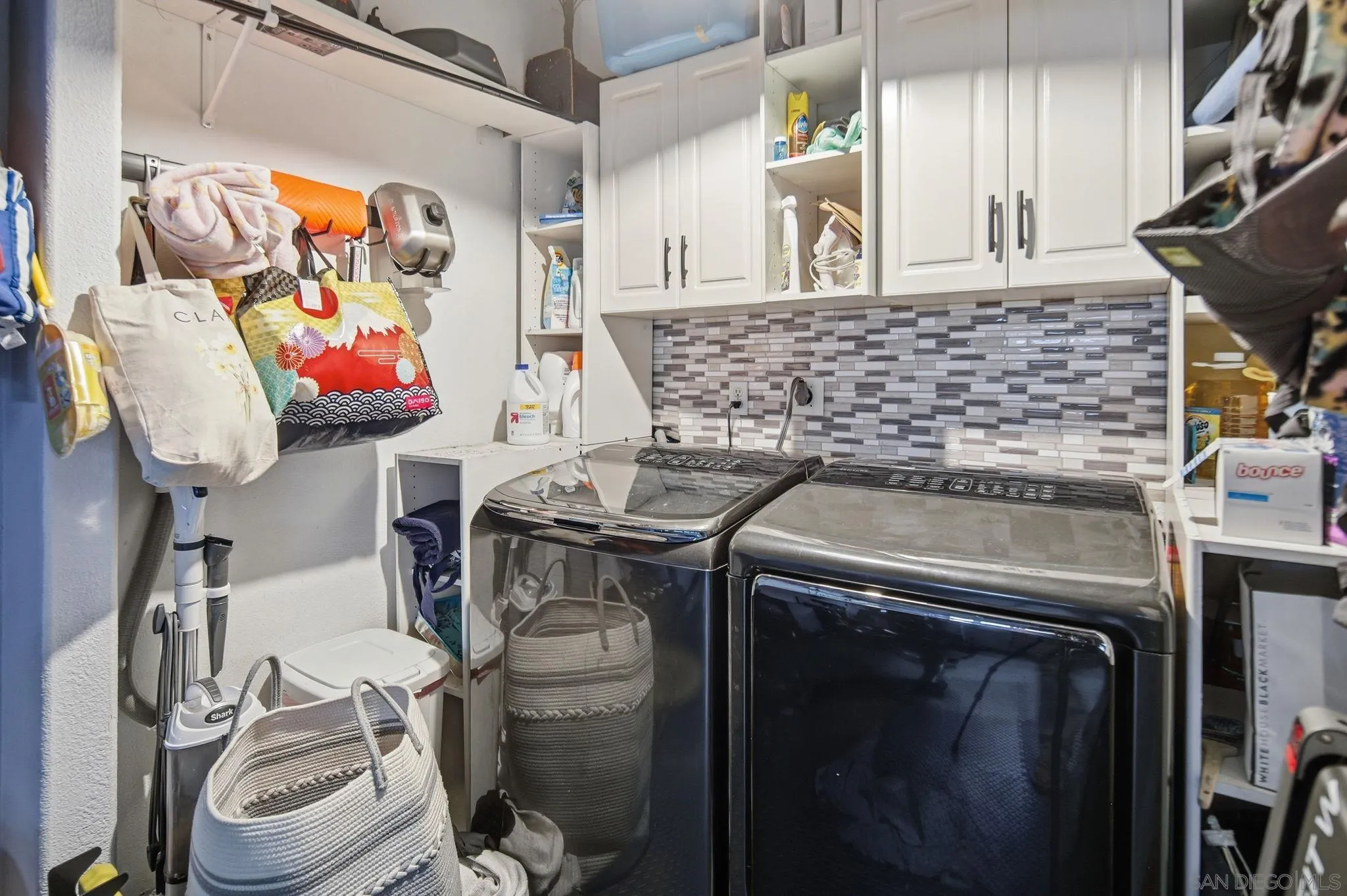 https://cdn.realtyfeed.com/cdn/127/2600697/492be43d9808f23f47457ea3c6137666.webp