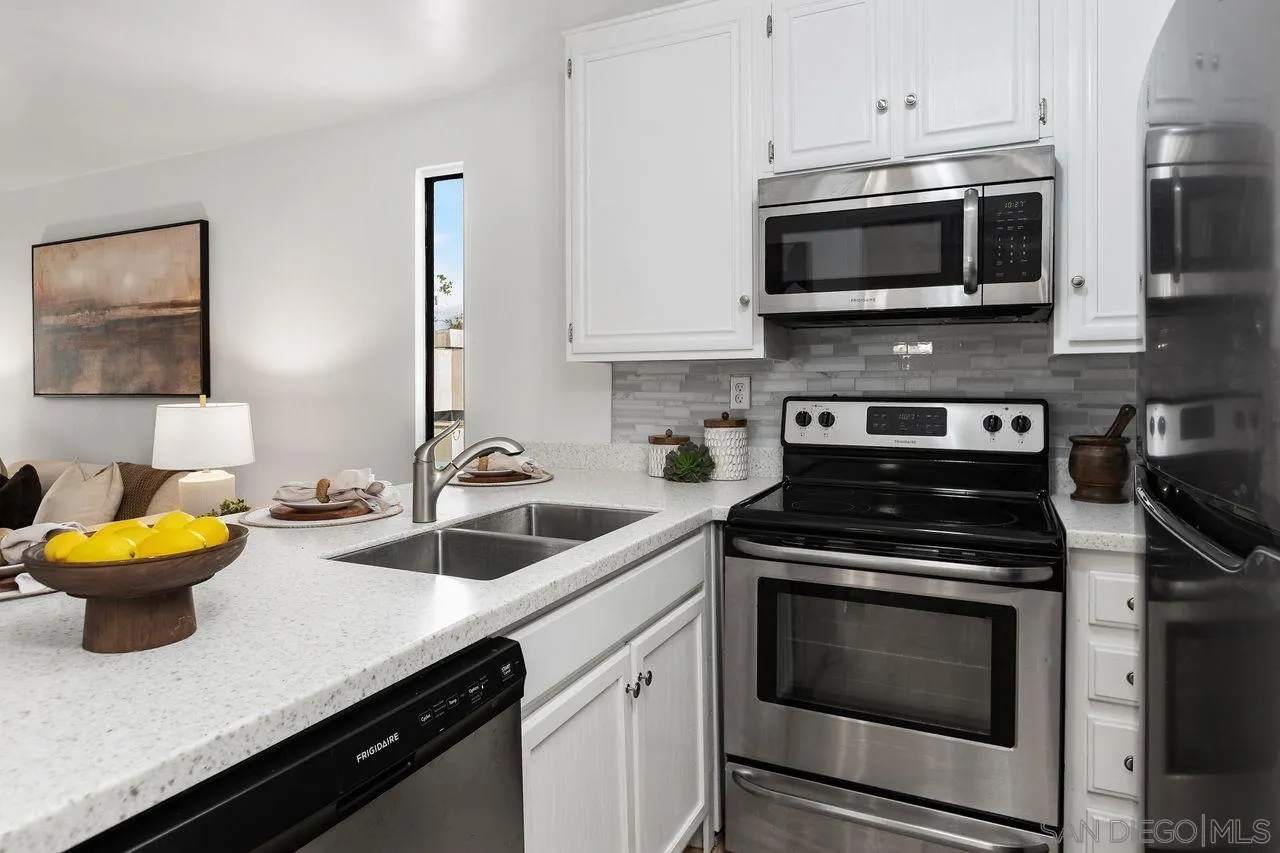 https://cdn.realtyfeed.com/cdn/127/2600702/53168110a82677f3472c1ea657eff65a.webp
