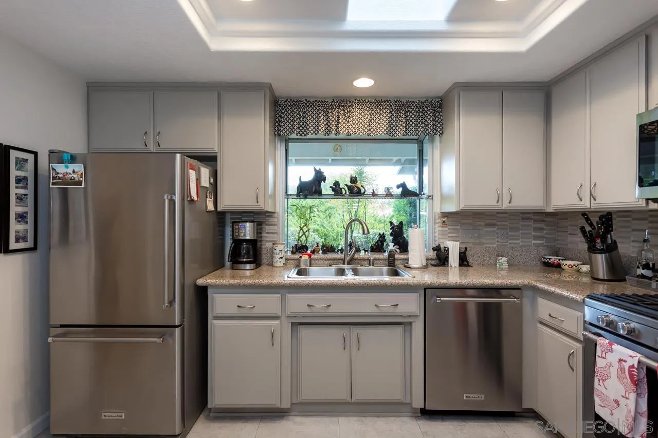 https://cdn.realtyfeed.com/cdn/127/2600704/9915b61dd42bfb7904d31bb11746e3f5.webp