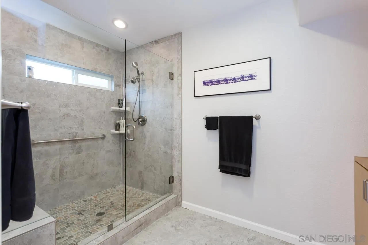 https://cdn.realtyfeed.com/cdn/127/2600704/9de306a31693b4c5adcd31d0e3bdb81b.webp