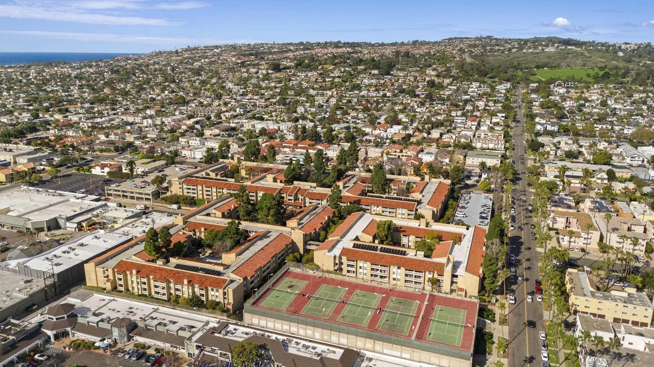 Photo #21: 2600712 Listing: Photo #21