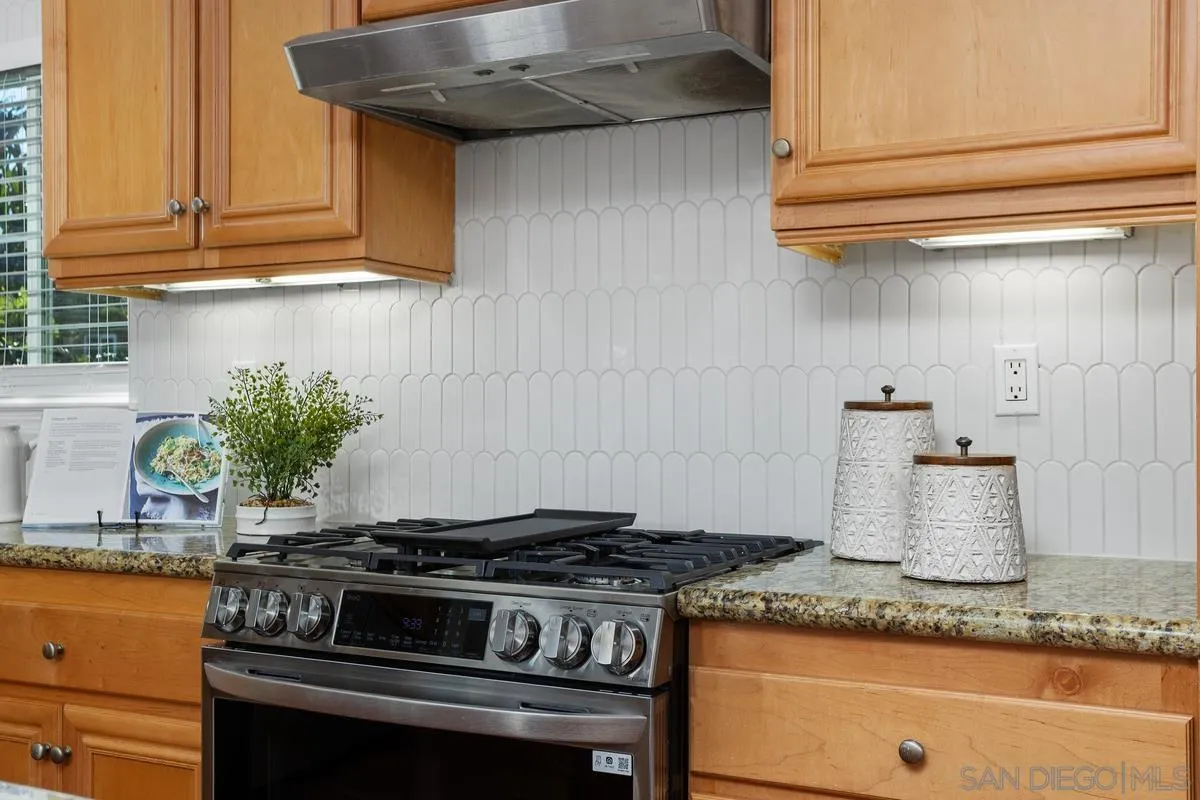 Photo #18: 2600715 Listing: Photo #18