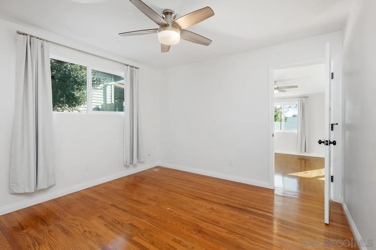 https://cdn.realtyfeed.com/cdn/127/2600716/6881a221636f3b0d34d9de57272689a8.webp