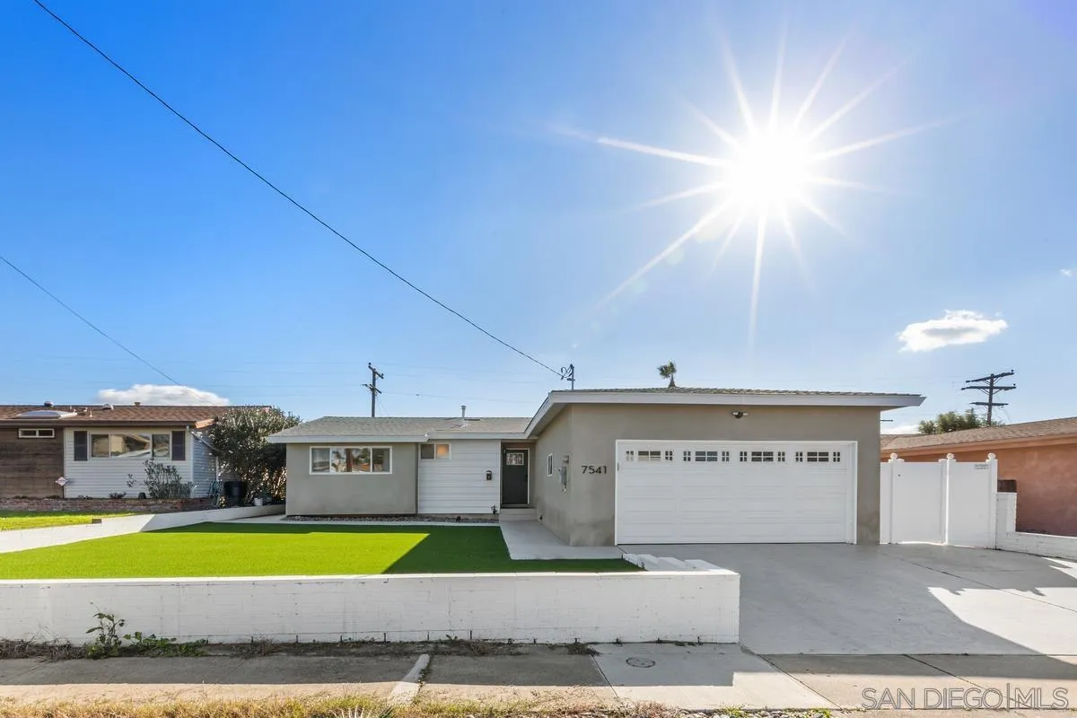 https://cdn.realtyfeed.com/cdn/127/2600716/ab9a155469ac582698c80b0f5739681a.webp