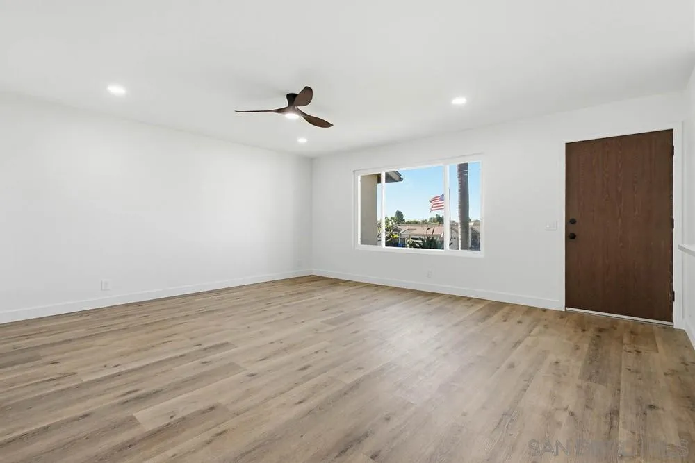 https://cdn.realtyfeed.com/cdn/127/2600717/597d02b976e0d2625180ea2023e7f997.webp
