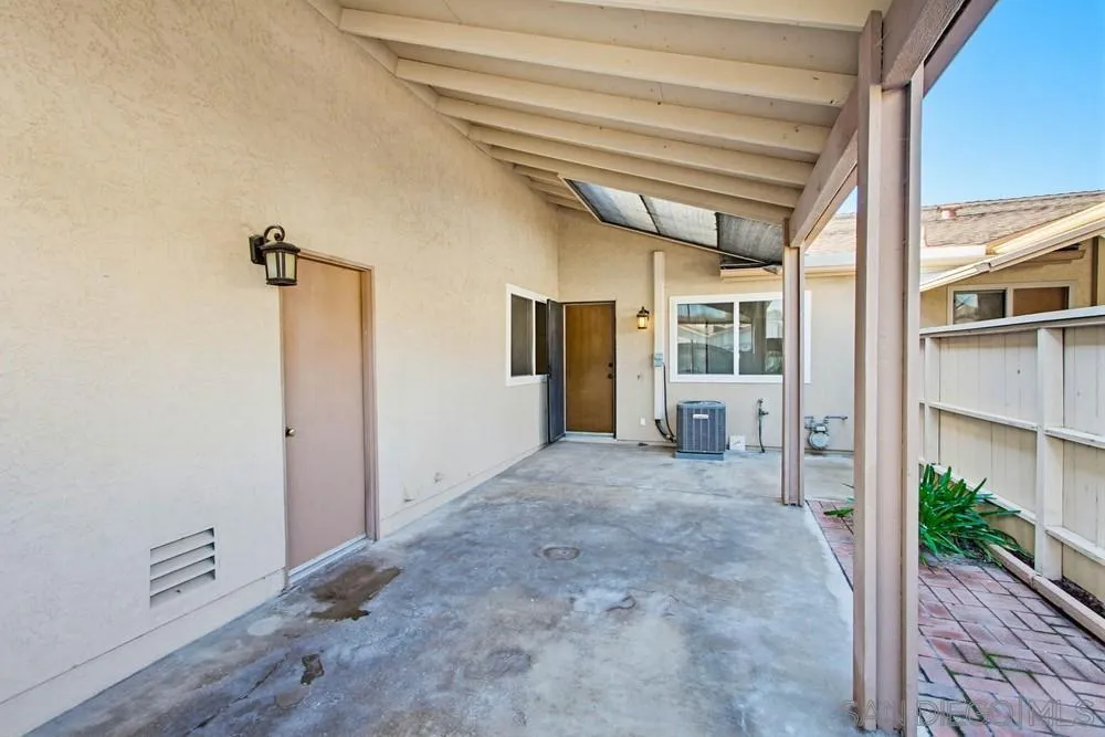 https://cdn.realtyfeed.com/cdn/127/2600717/b64cbf162678017b8b4fabaa9ae5ce47.webp