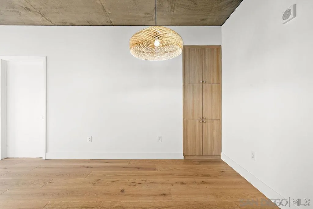 Photo #14: 2600718 Listing: Photo #14