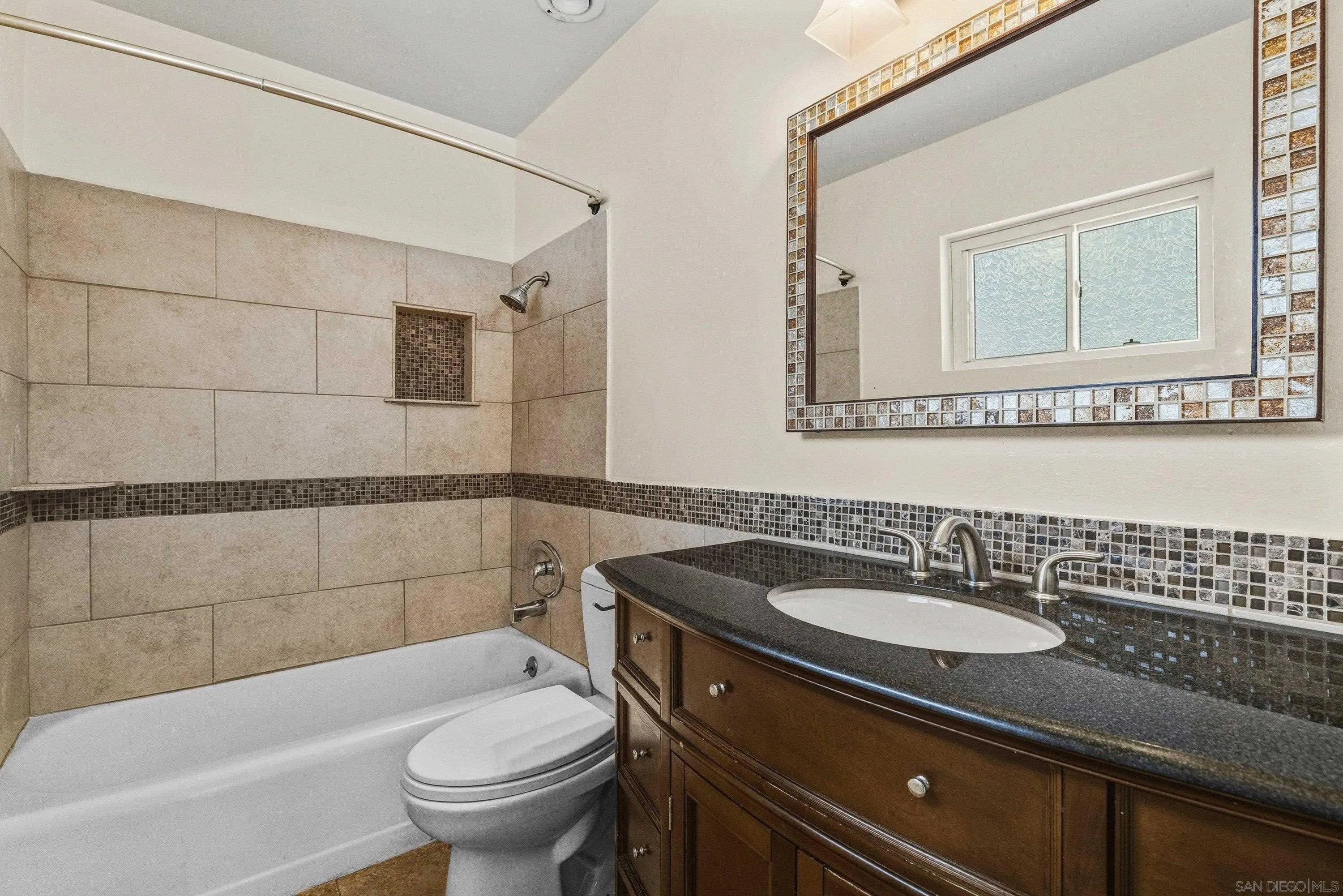 https://cdn.realtyfeed.com/cdn/127/2600719/9ba665874b3d7389f20f04ada1caafe9.webp