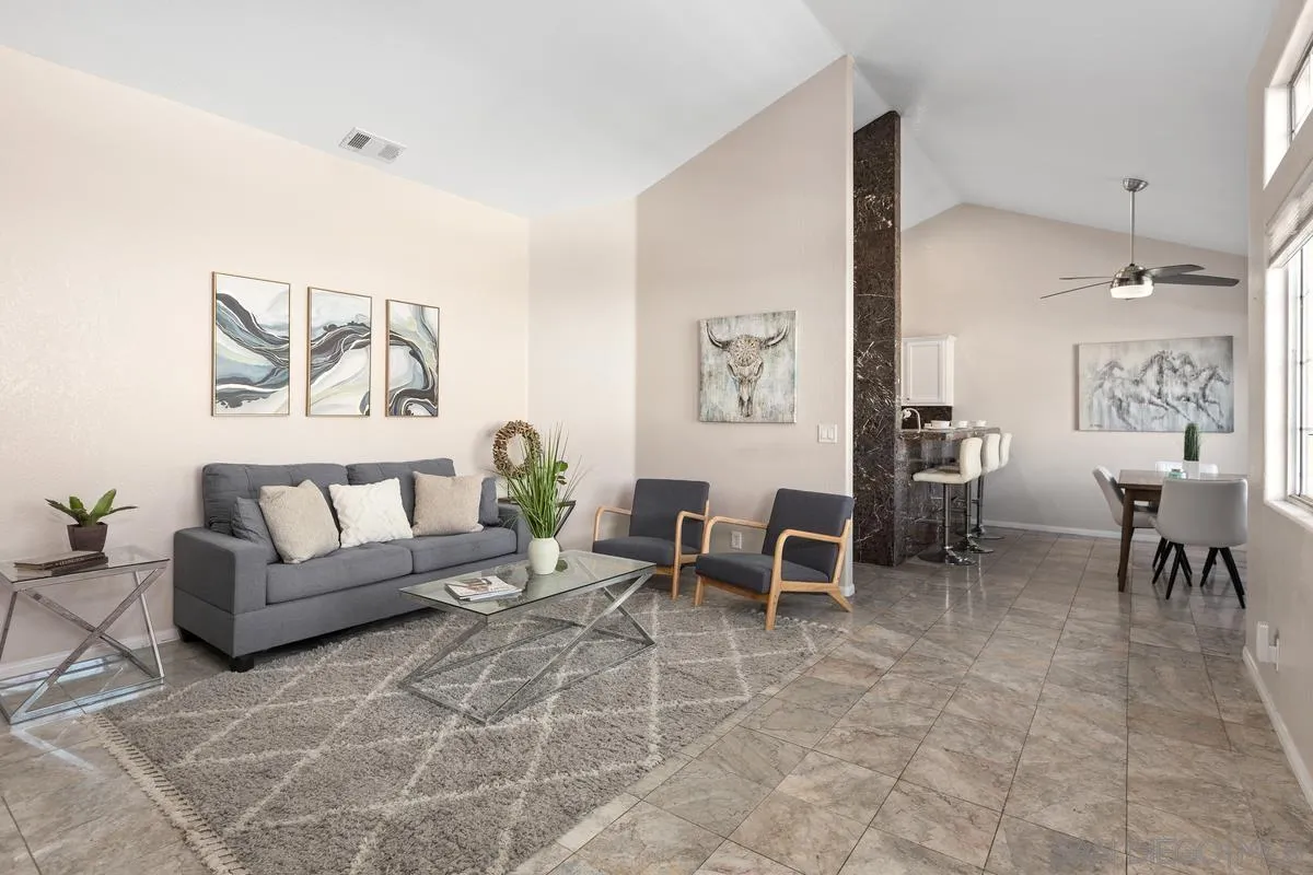 Photo #1: 2600721 Listing: Photo #1