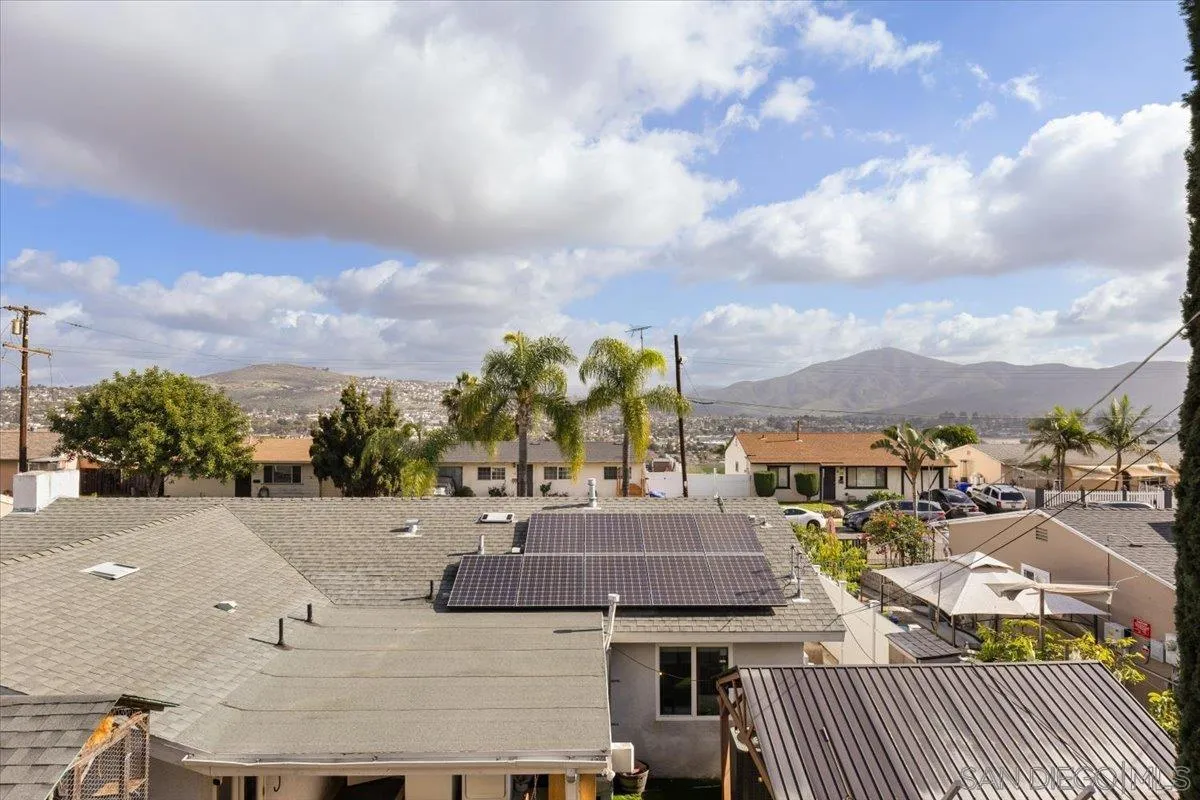 https://cdn.realtyfeed.com/cdn/127/2600724/0c0d37c5ee52c47110c61838dc678766.webp