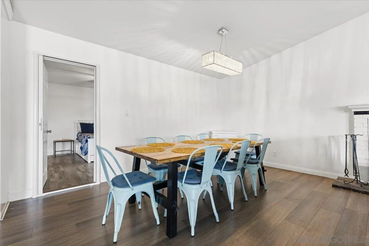 https://cdn.realtyfeed.com/cdn/127/2600724/951243f43d662185d6768a726aa167d8.webp