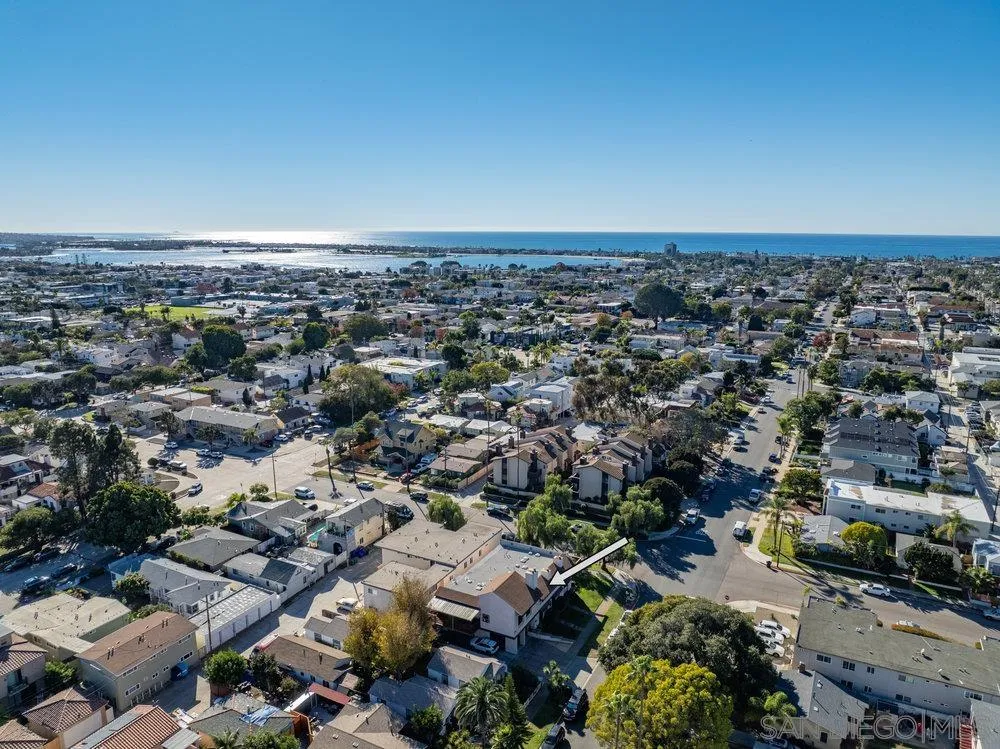 https://cdn.realtyfeed.com/cdn/127/2600727/310b867d418857476c63f894944be643.webp