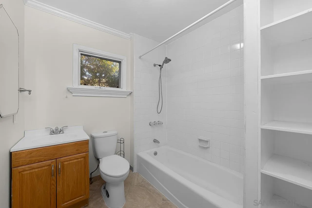 https://cdn.realtyfeed.com/cdn/127/2600730/948082752bb2a26299961a91edfd4651.webp