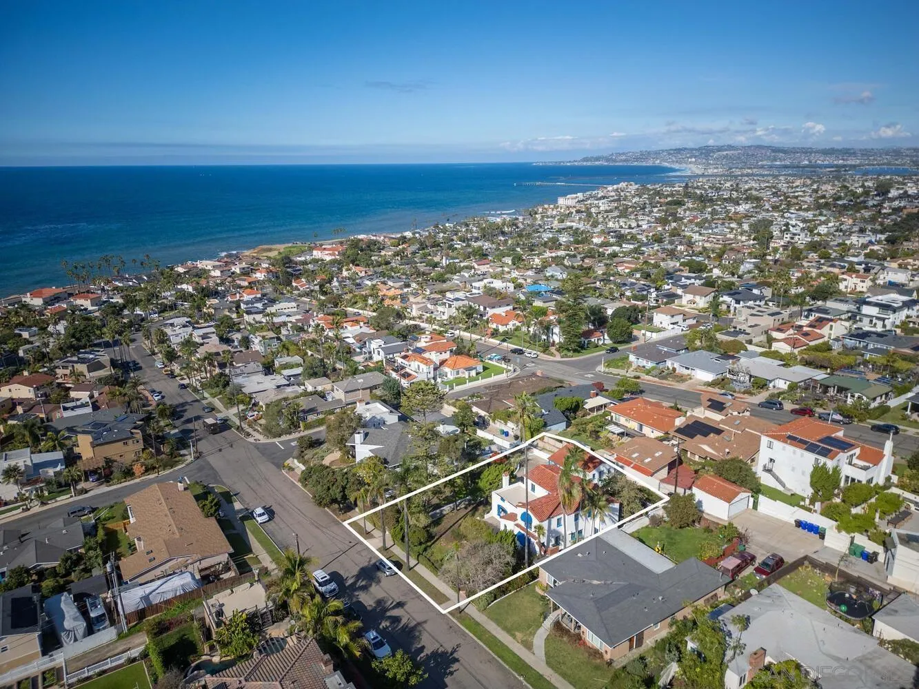 https://cdn.realtyfeed.com/cdn/127/2600732/62db8f016ed51953b1f149c195c2821b.webp