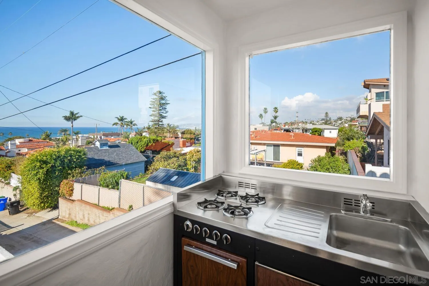 https://cdn.realtyfeed.com/cdn/127/2600732/762b711a2922d78384478b5cb98466a5.webp