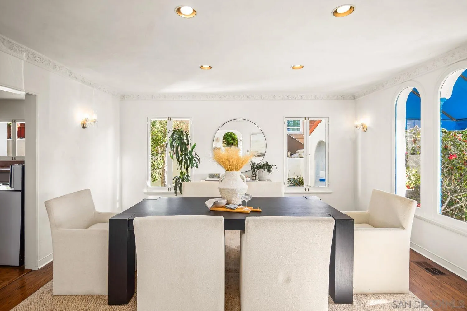 https://cdn.realtyfeed.com/cdn/127/2600732/d9acb02d4c939fbe626c3c7d5a04de20.webp