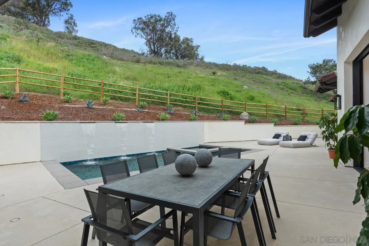 https://cdn.realtyfeed.com/cdn/127/2600734/35dd0392be2614544d8ace2af7856c1e.webp