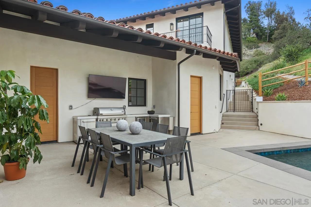 https://cdn.realtyfeed.com/cdn/127/2600734/5e48190344398773f860c271e91324bd.webp