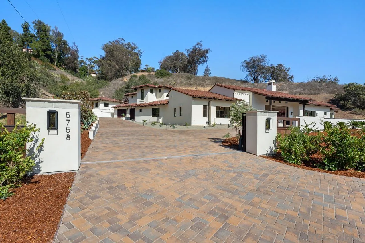 https://cdn.realtyfeed.com/cdn/127/2600734/aeebd06a9265312e612b1e425665b785.webp