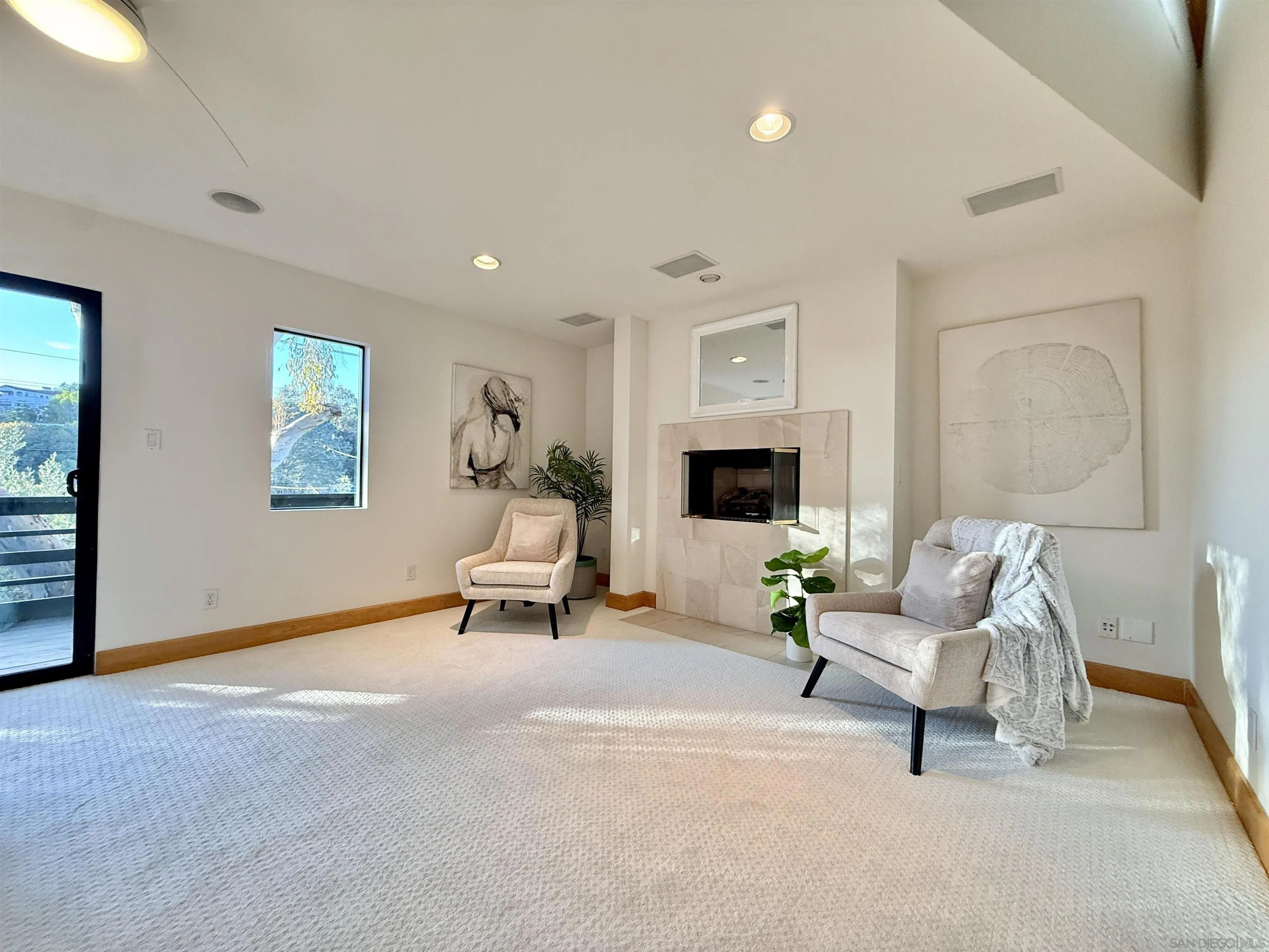 https://cdn.realtyfeed.com/cdn/127/2600740/382b95a8c0505478af54288e9a662115.webp