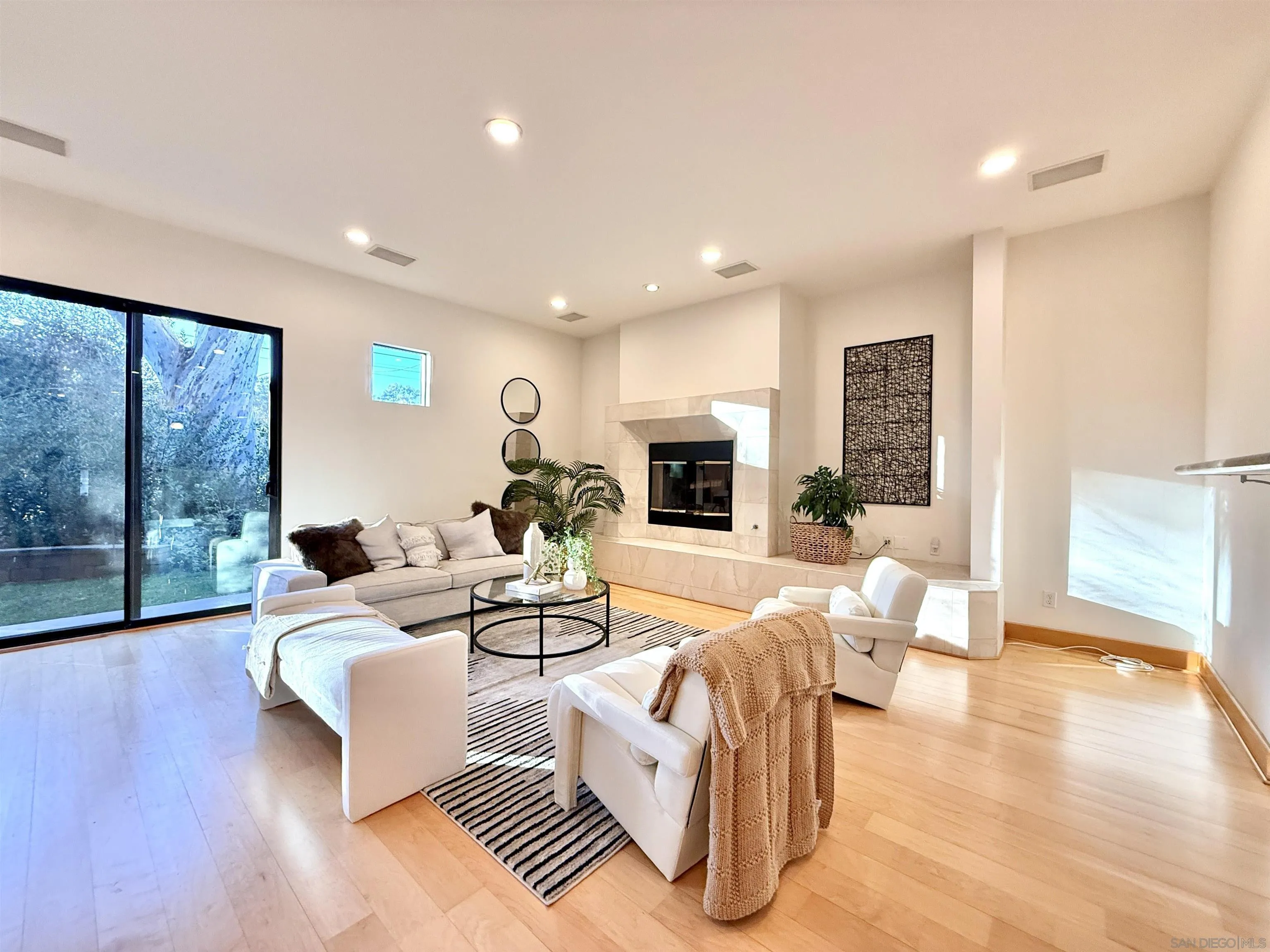 https://cdn.realtyfeed.com/cdn/127/2600740/4bae9da2cb0265c264010c82000a765b.webp