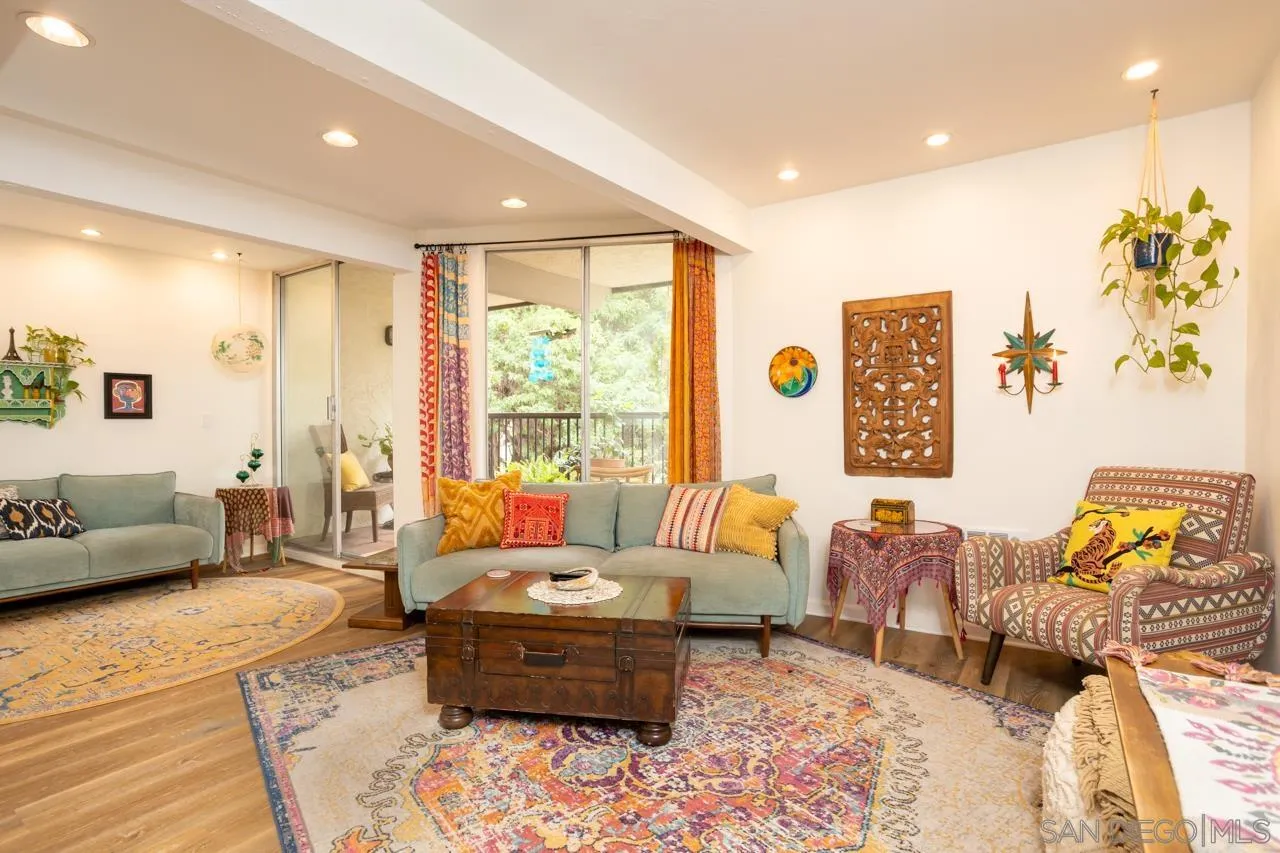 Photo #4: 2600741 Listing: Photo #4