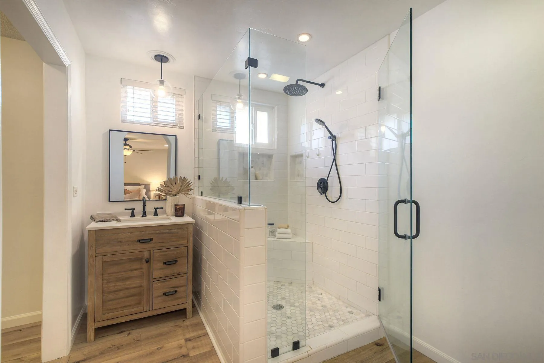 https://cdn.realtyfeed.com/cdn/127/2600746/d512ada9674739a0a921567132c80c66.webp