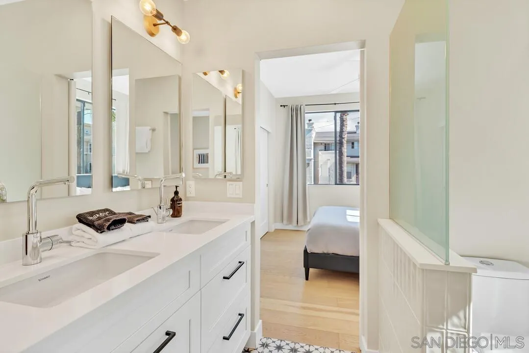 https://cdn.realtyfeed.com/cdn/127/2600747/0a2f7c4145f8692c79af352f836291a3.webp