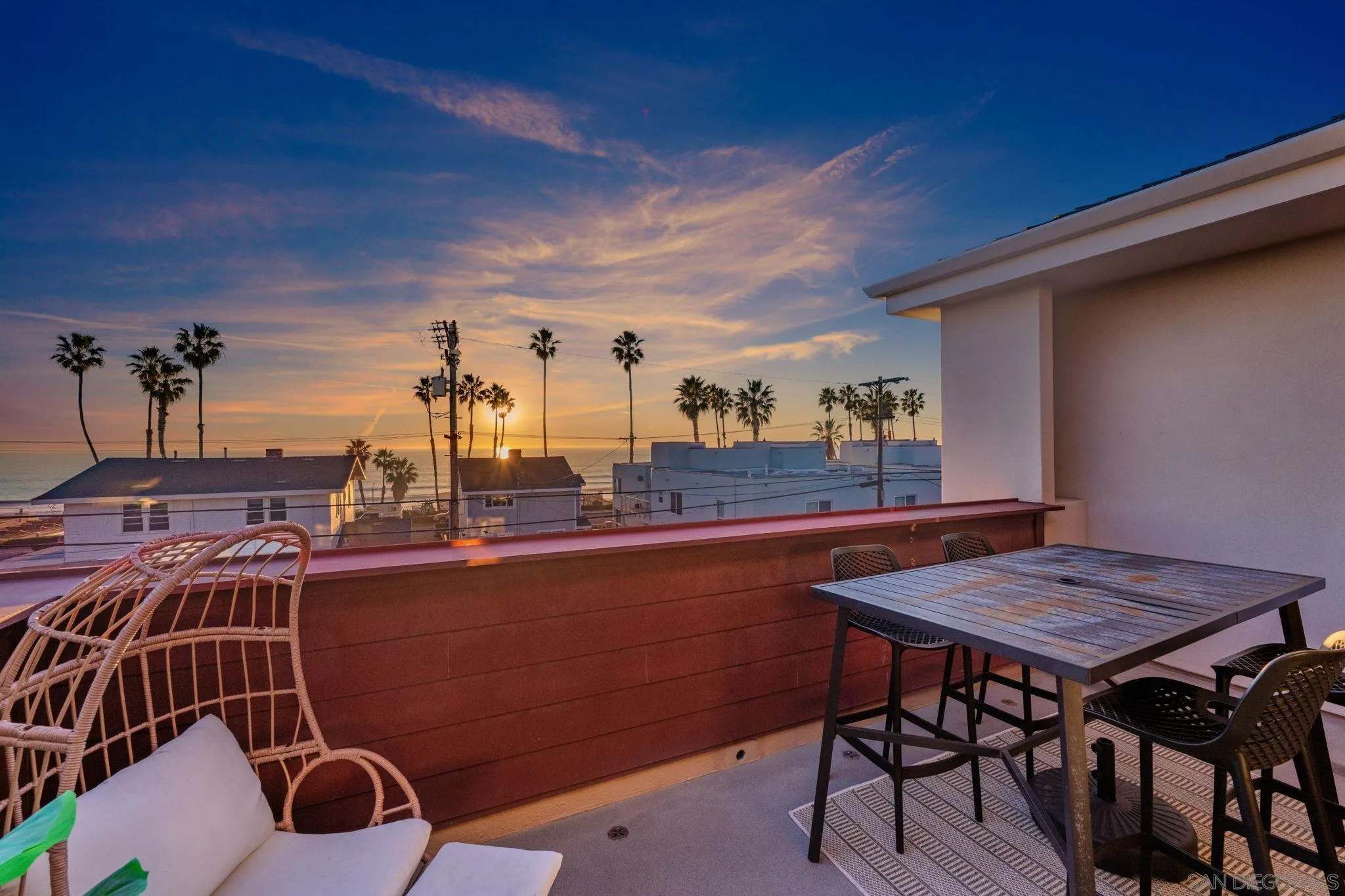 https://cdn.realtyfeed.com/cdn/127/2600747/d369c30c5b1c1b13b046ef0eaca11890.webp