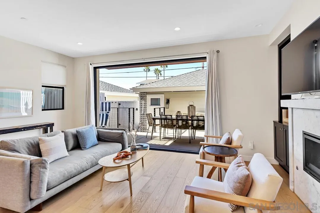 https://cdn.realtyfeed.com/cdn/127/2600747/dd7f1721c6b7d63eba24bd1290334035.webp